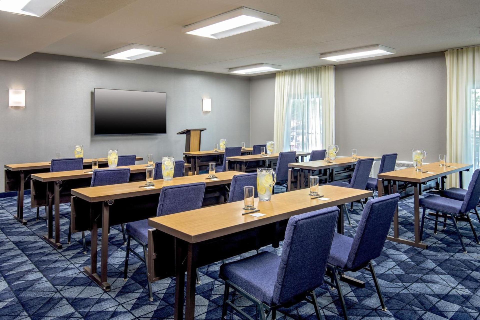 Courtyard by Marriott Boston Andover photo 50