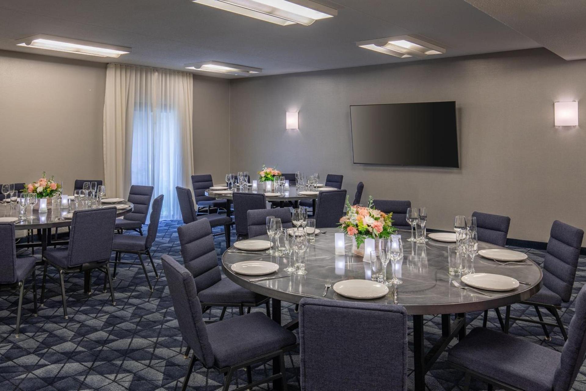 Courtyard by Marriott Boston Andover photo 2