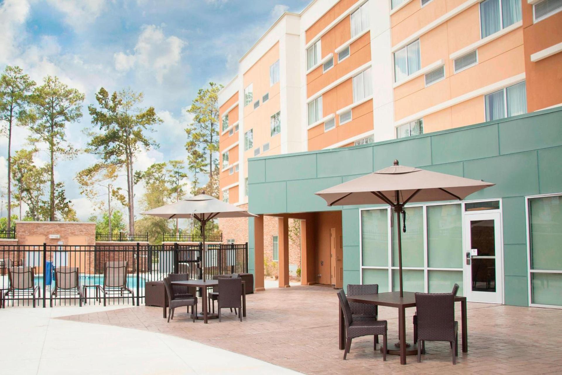 Courtyard by Marriott Houston City Place photo 4