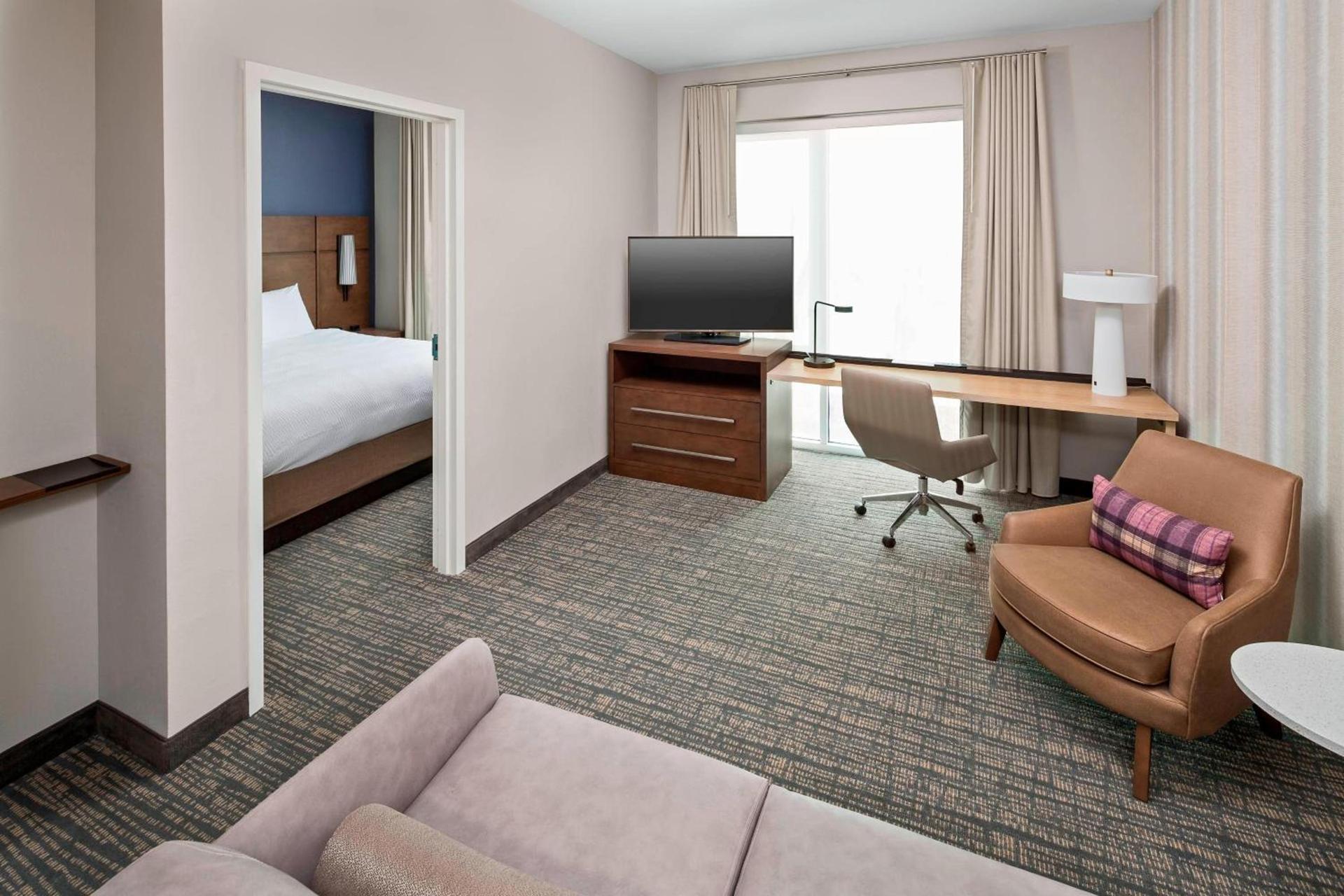 Residence Inn by Marriott Greenville Downtown photo 17