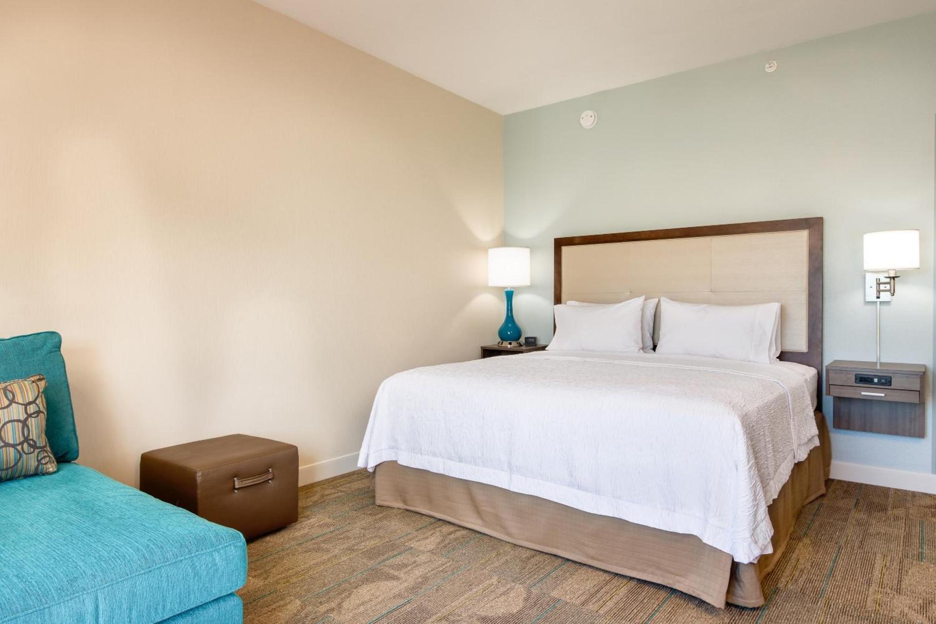 Hampton Inn and Suites Clearwater Beach photo 3