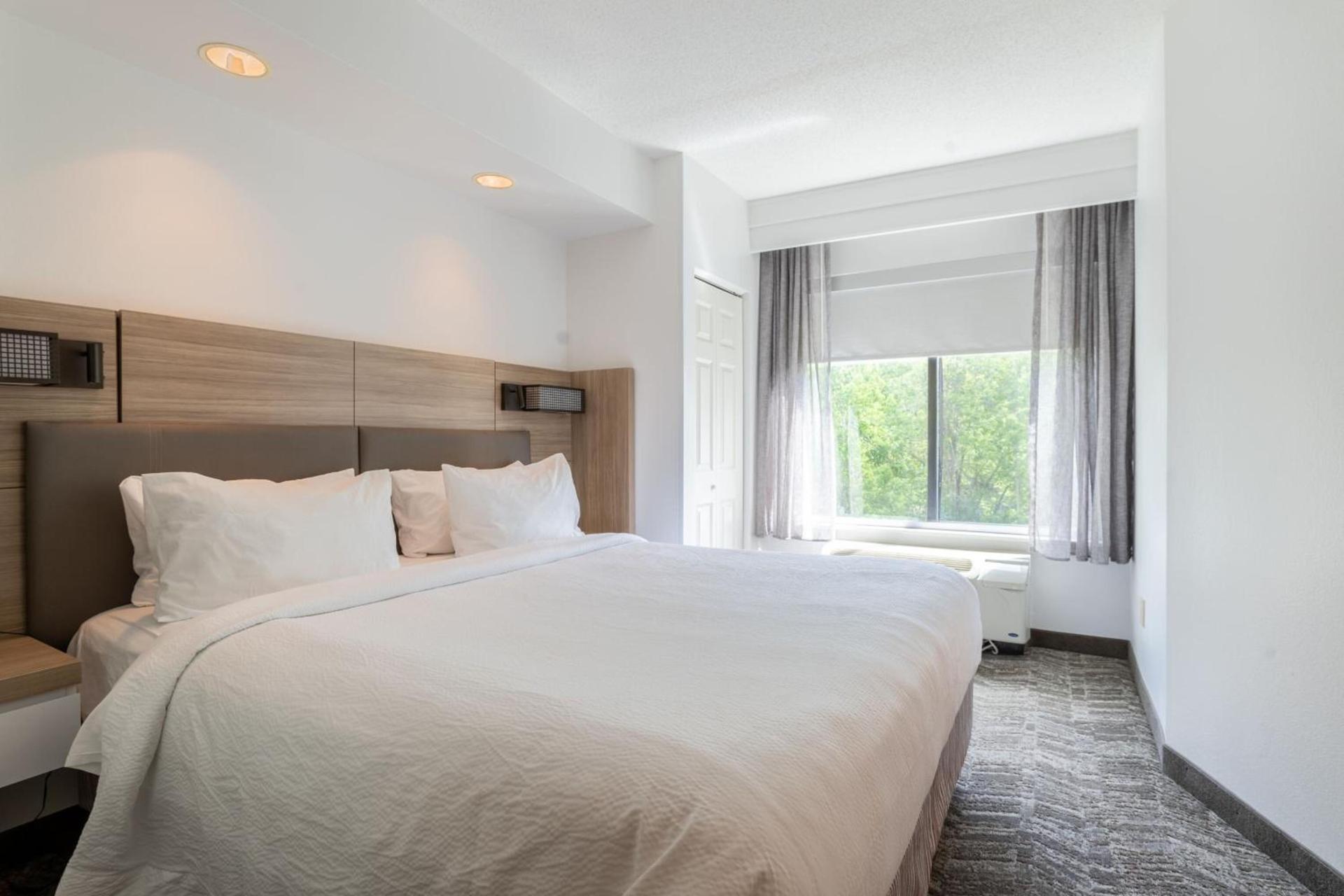 SpringHill Suites Gainesville photo 48