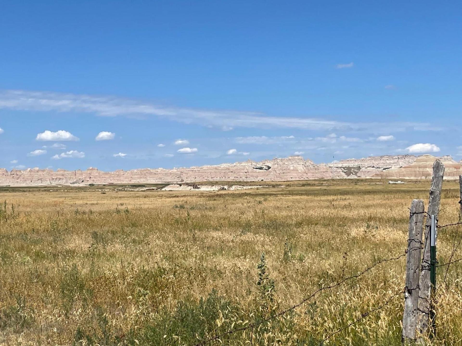 Badlands Hotel & Campground photo 23