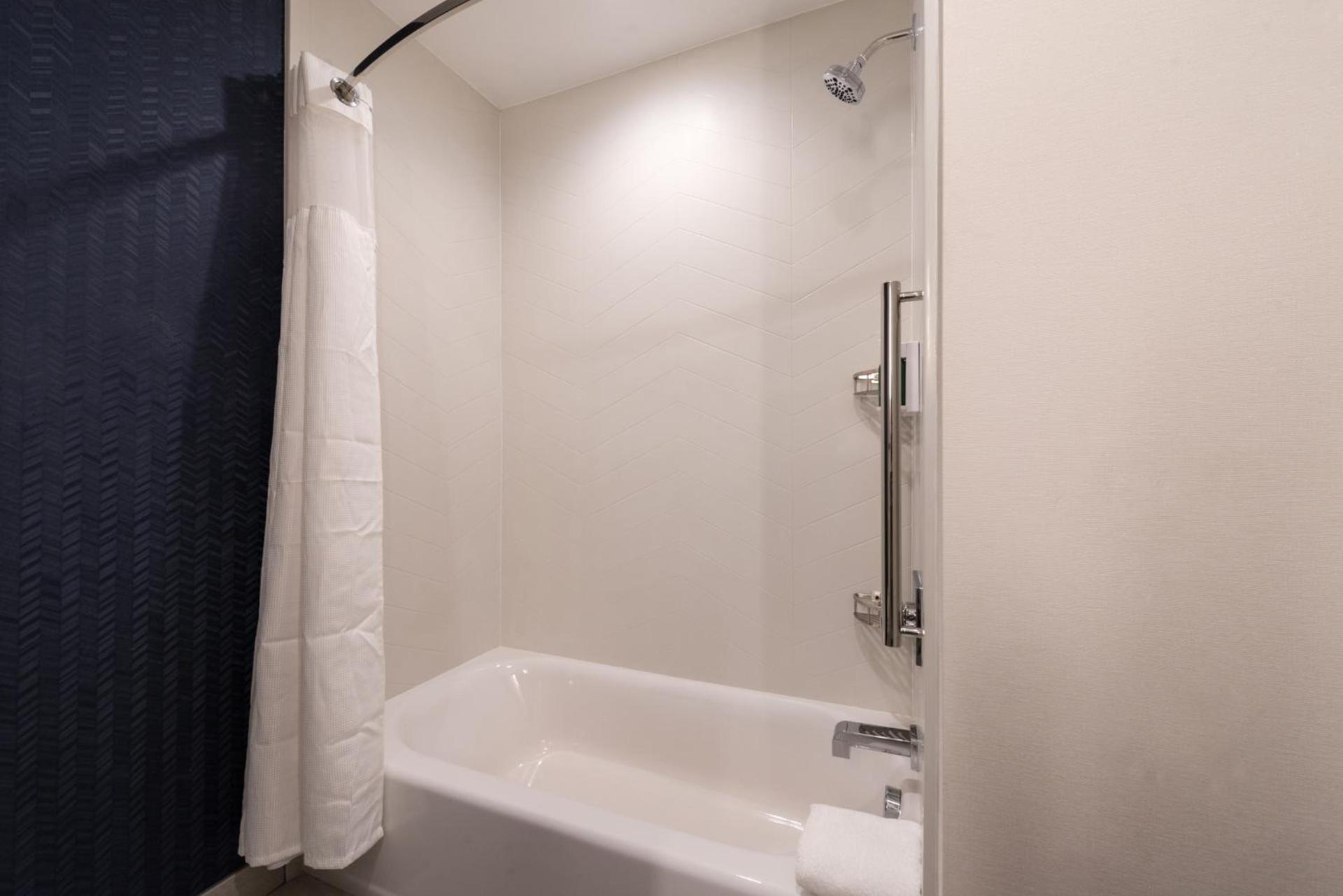 Fairfield Inn & Suites by Marriott Fort Worth Southwest at Cityview photo 34