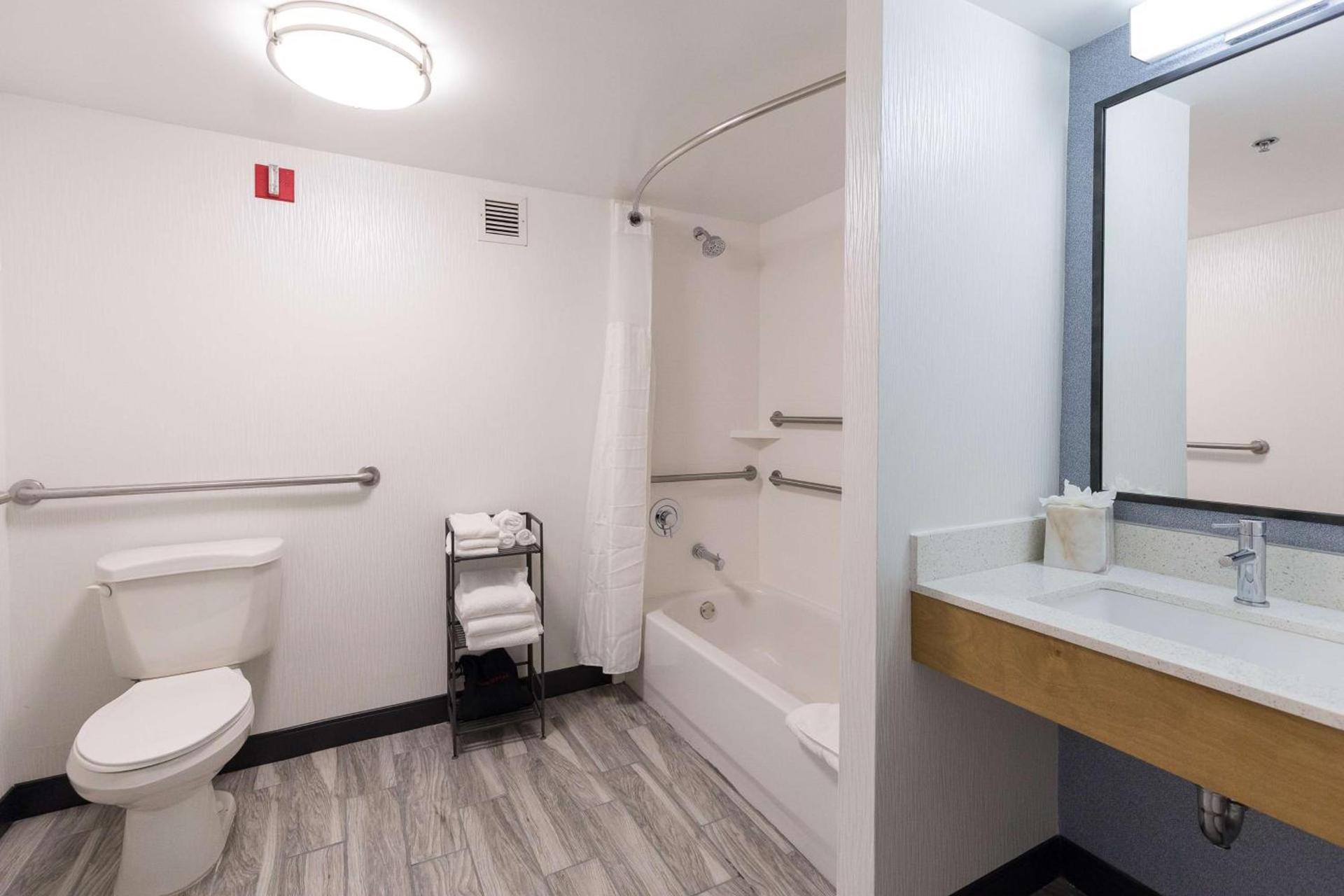 Hilton Garden Inn Atlanta North/Johns Creek photo 15