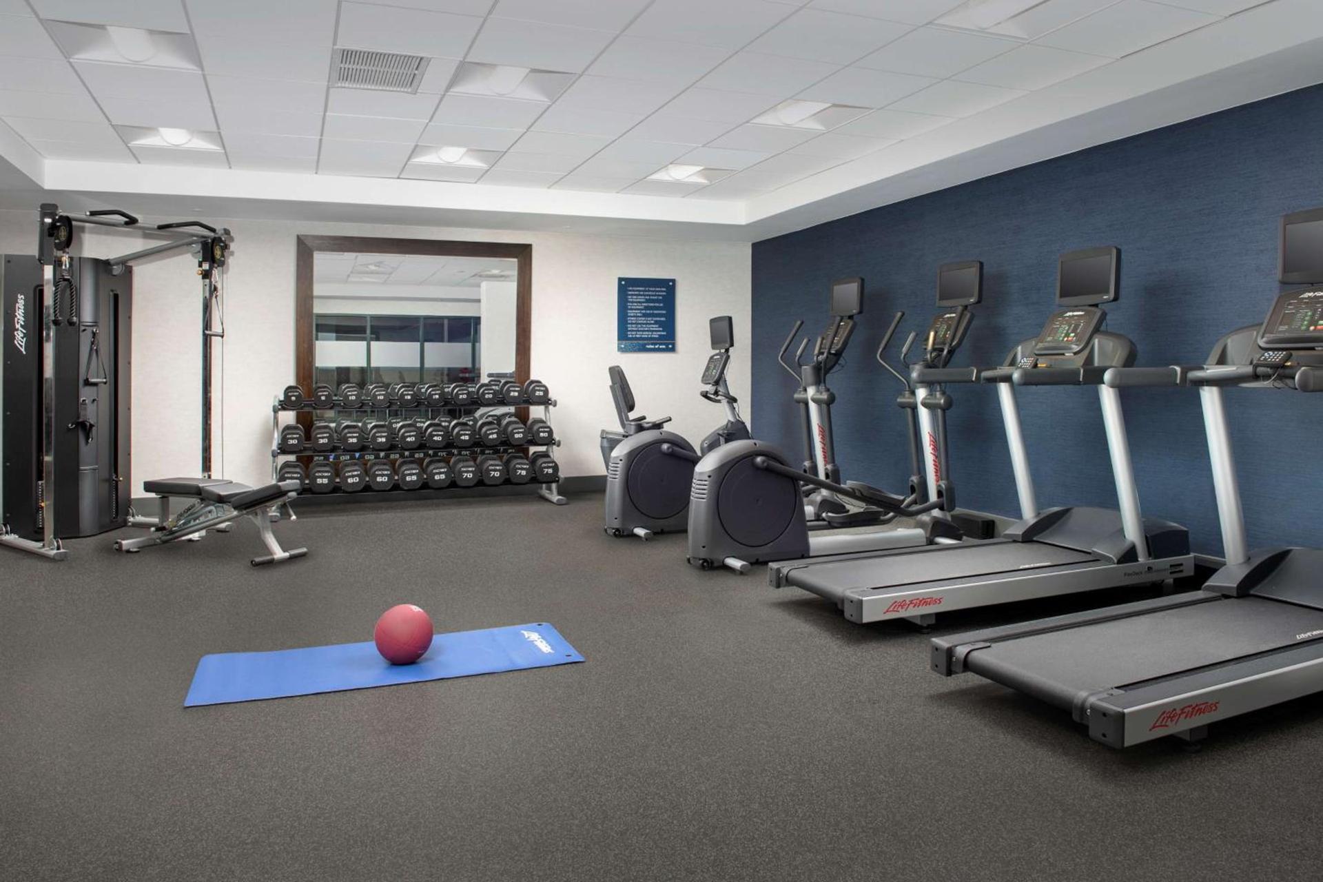 Hampton Inn Baltimore-Downtown-Convention Center photo 13