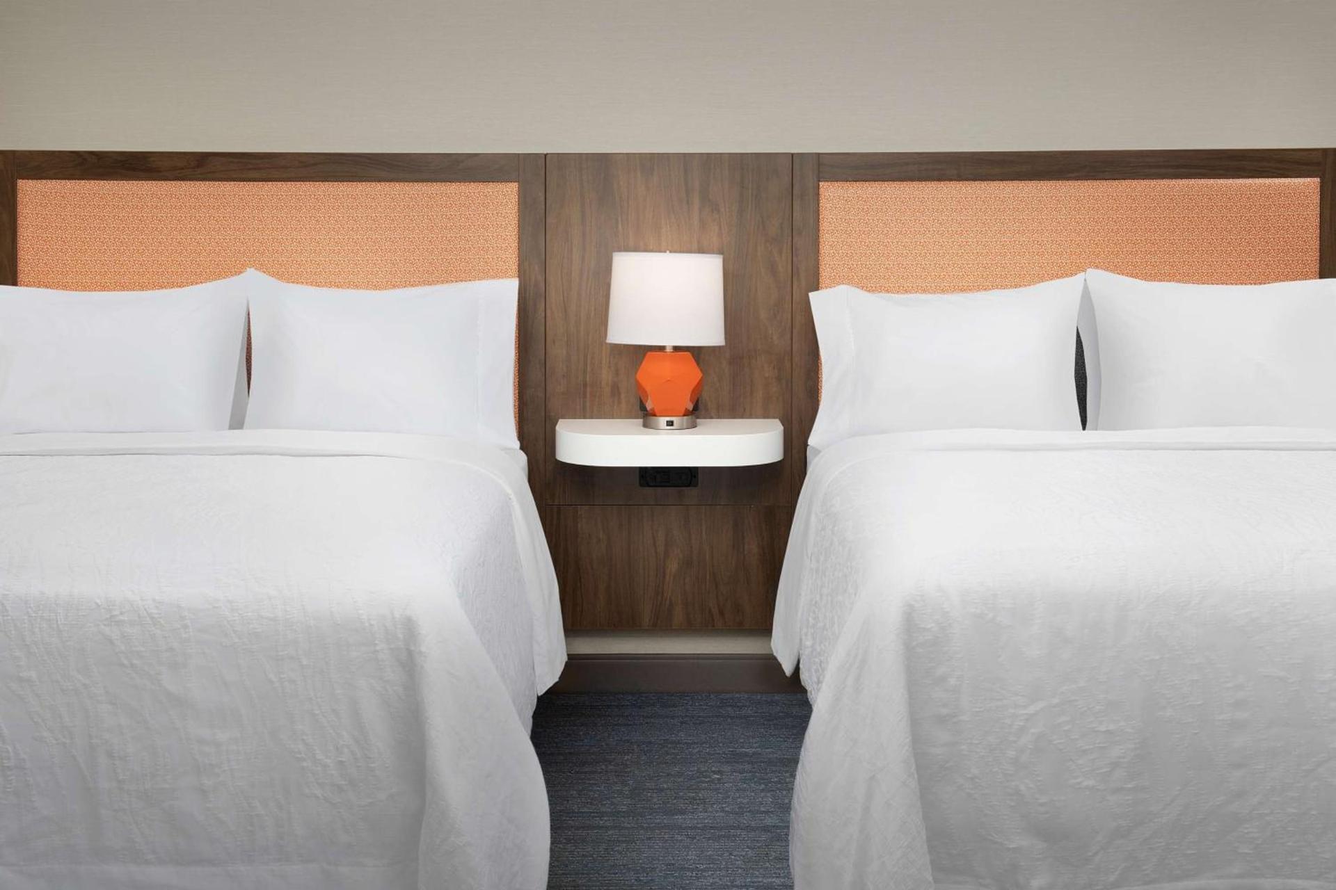 Hampton Inn Baltimore-Downtown-Convention Center photo 25