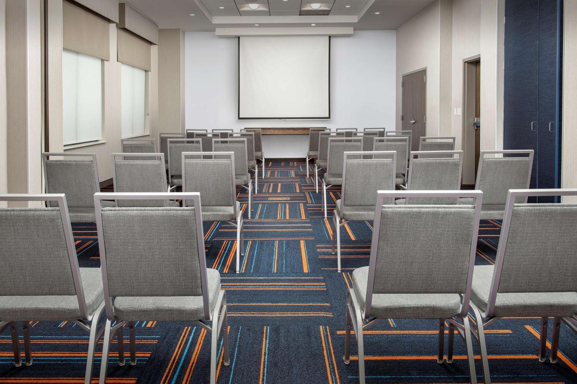 Hampton Inn Baltimore-Downtown-Convention Center photo 40