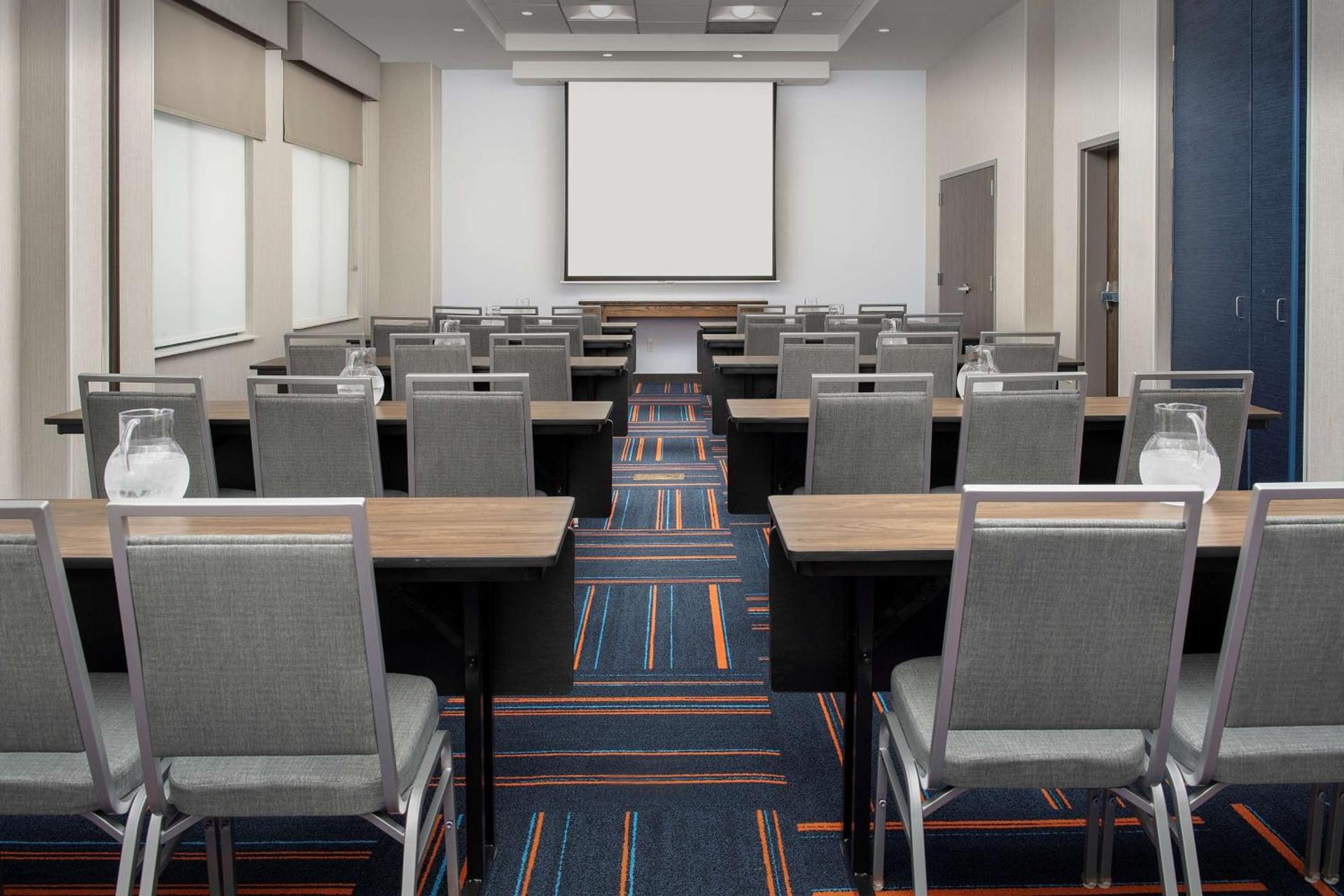 Hampton Inn Baltimore-Downtown-Convention Center photo 41