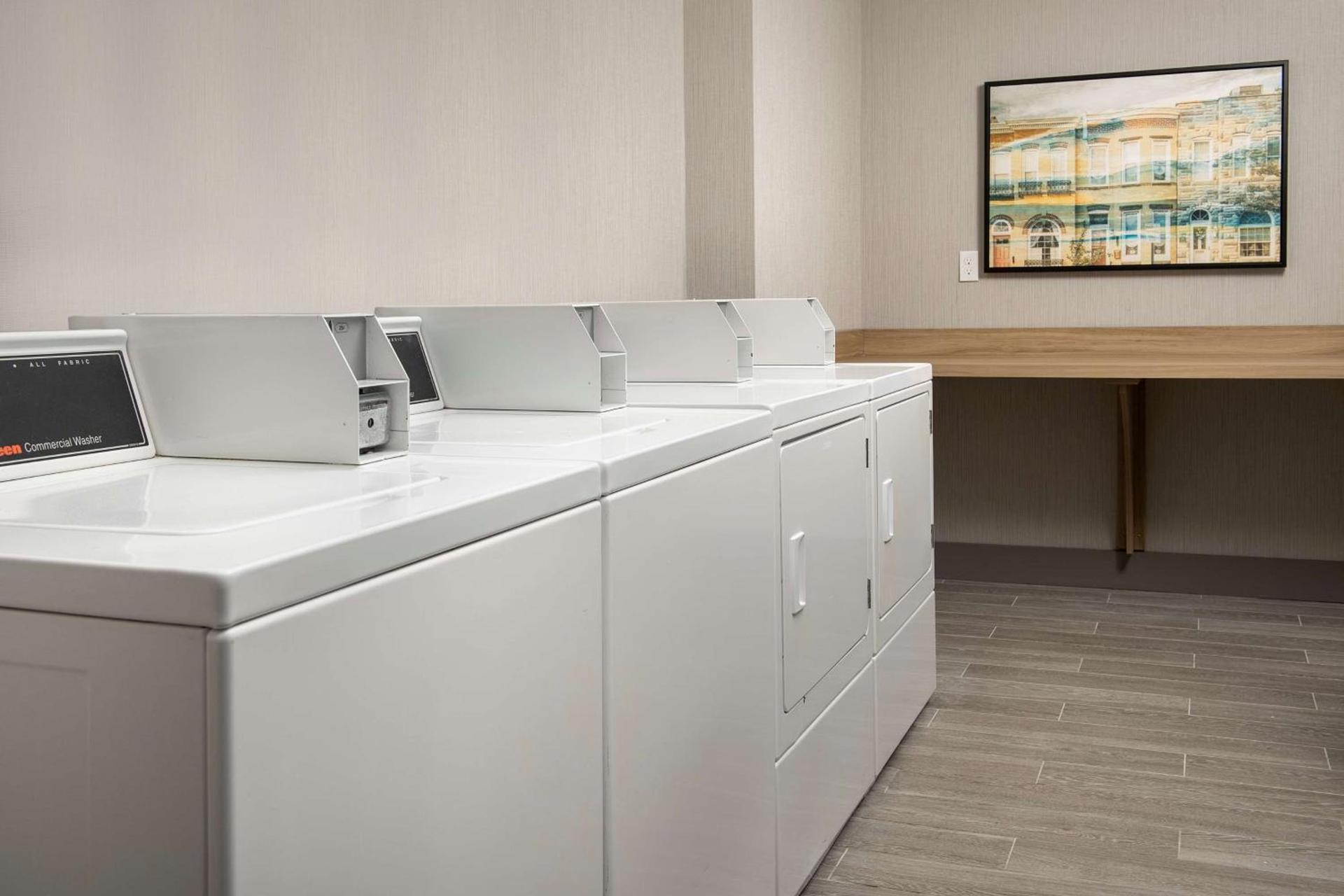 Hampton Inn Baltimore-Downtown-Convention Center photo 44