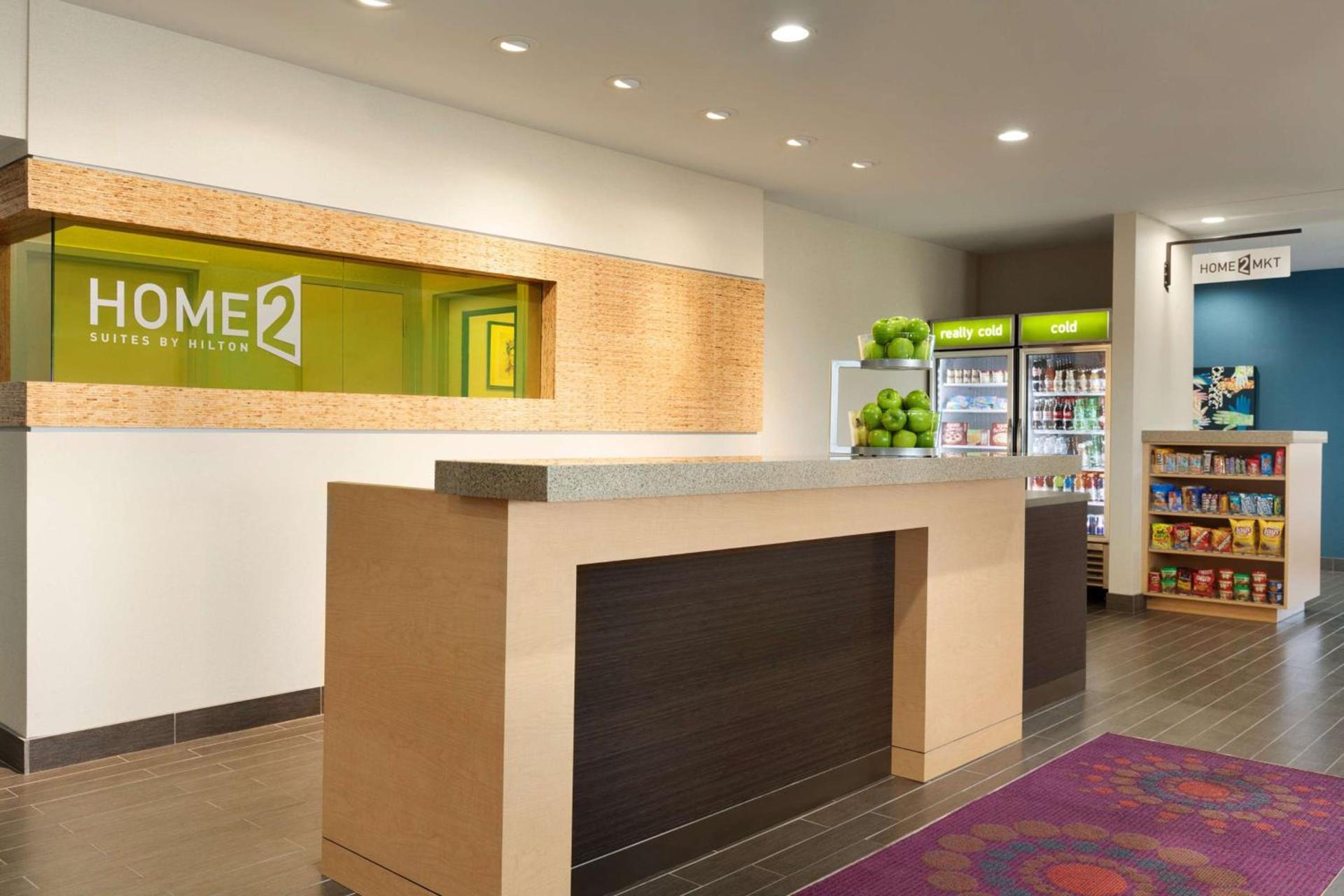Home2 Suites By Hilton El Paso Airport photo 4