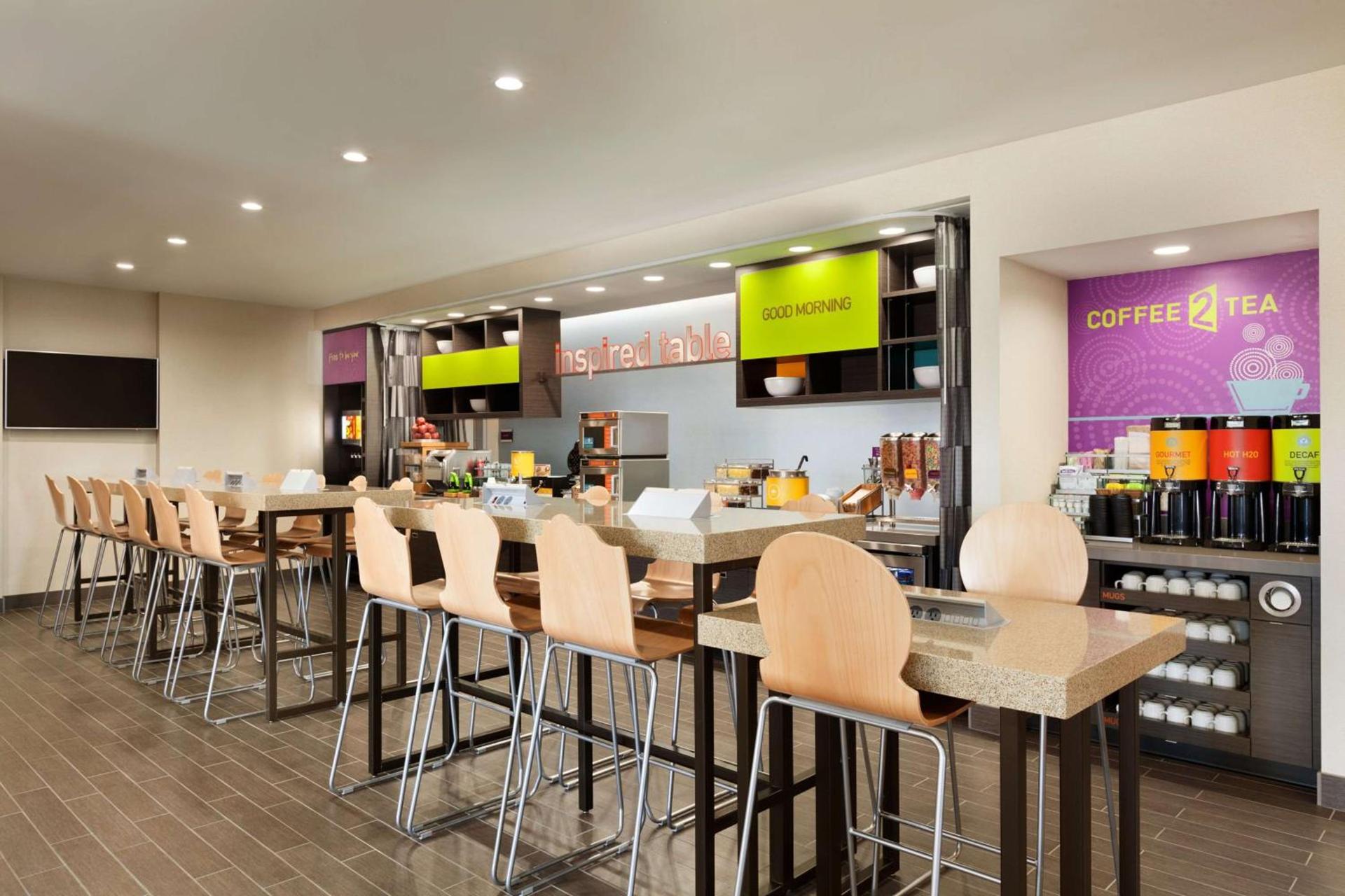Home2 Suites By Hilton El Paso Airport photo 5