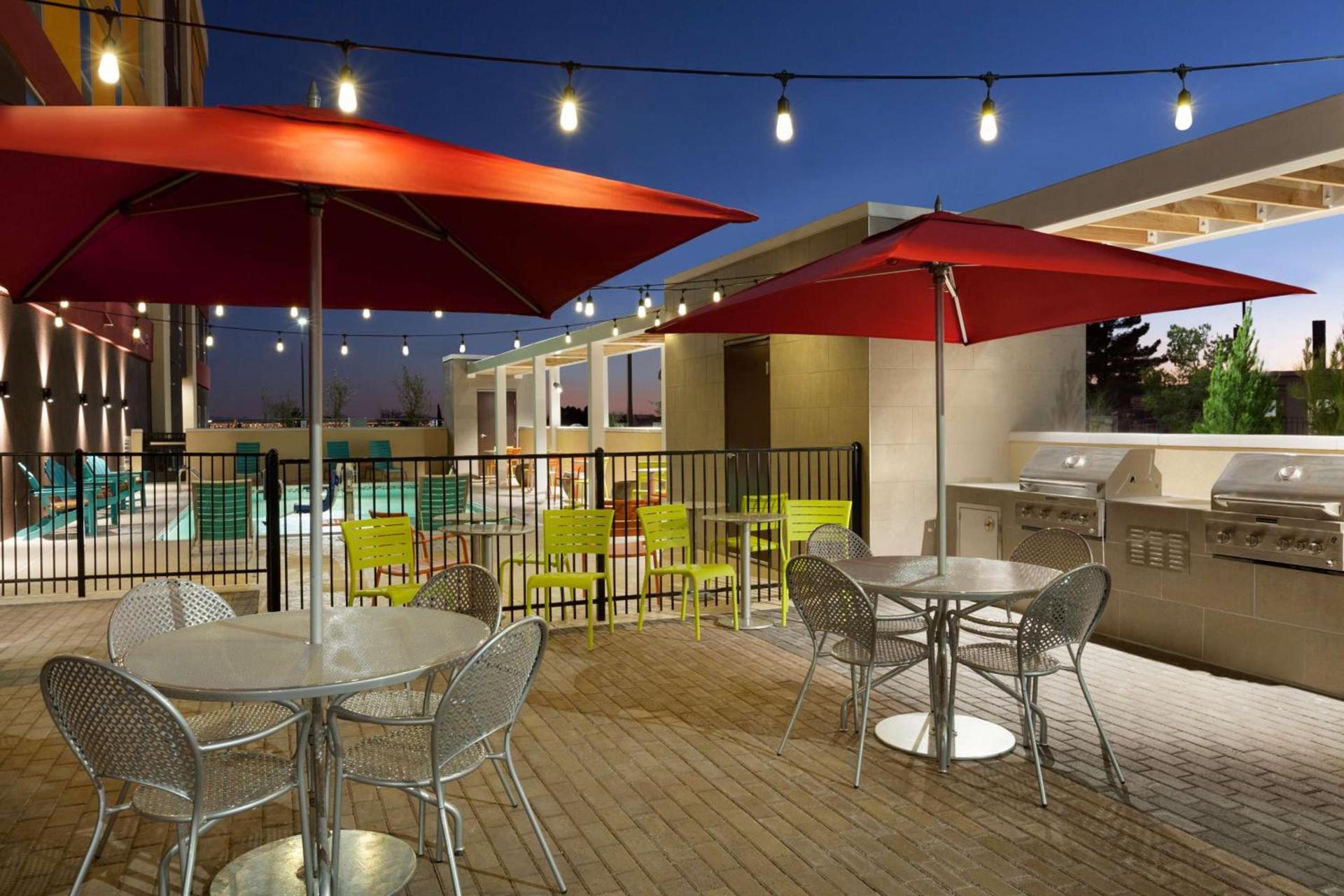 Home2 Suites By Hilton El Paso Airport photo 13