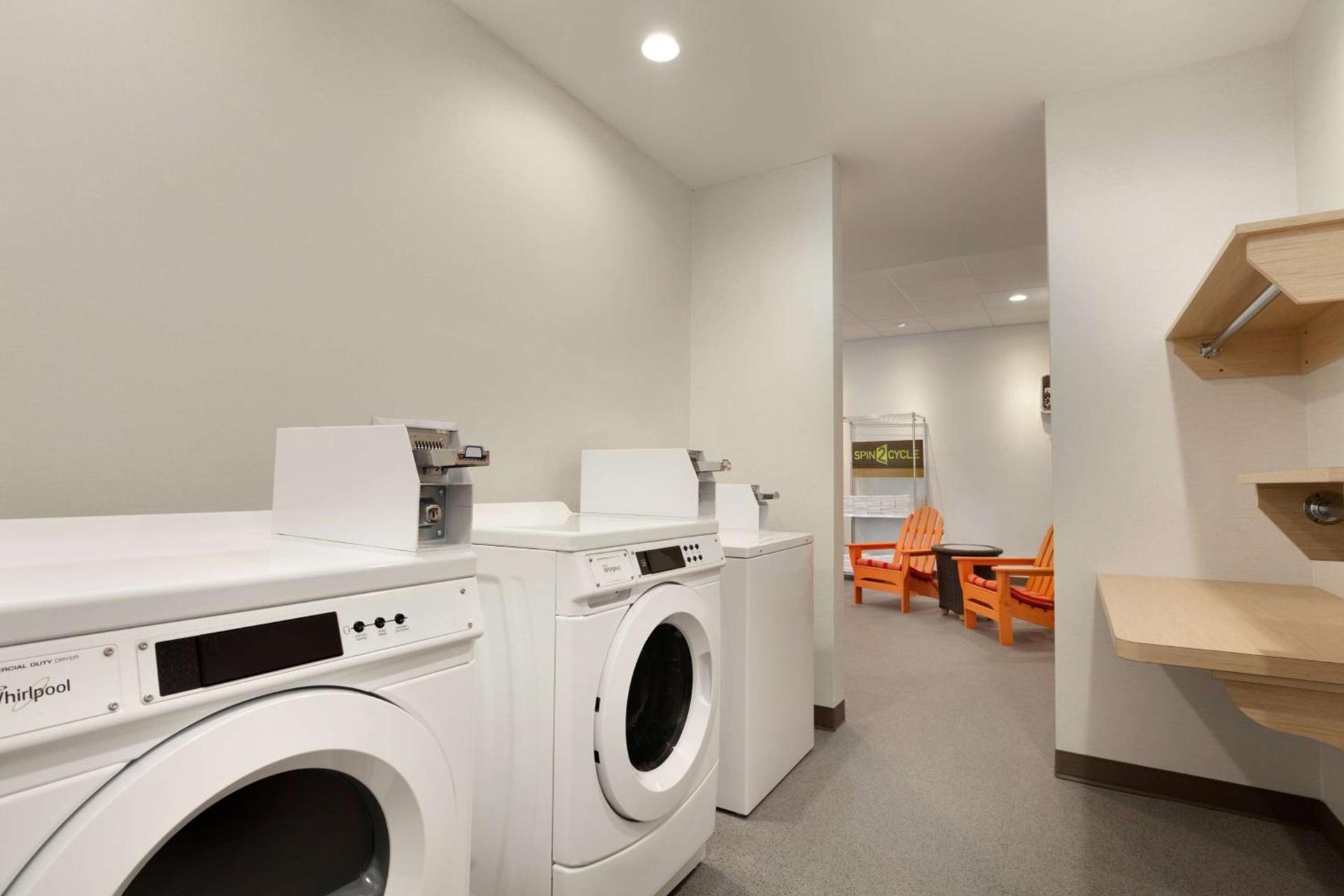 Home2 Suites By Hilton El Paso Airport photo 26
