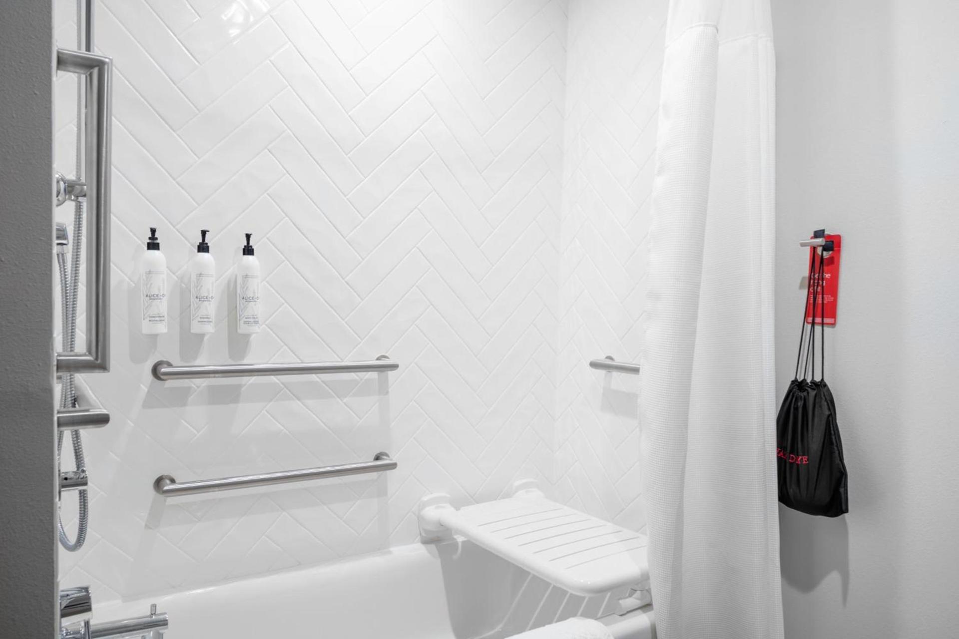 TownePlace Suites by Marriott Tampa Clearwater photo 9
