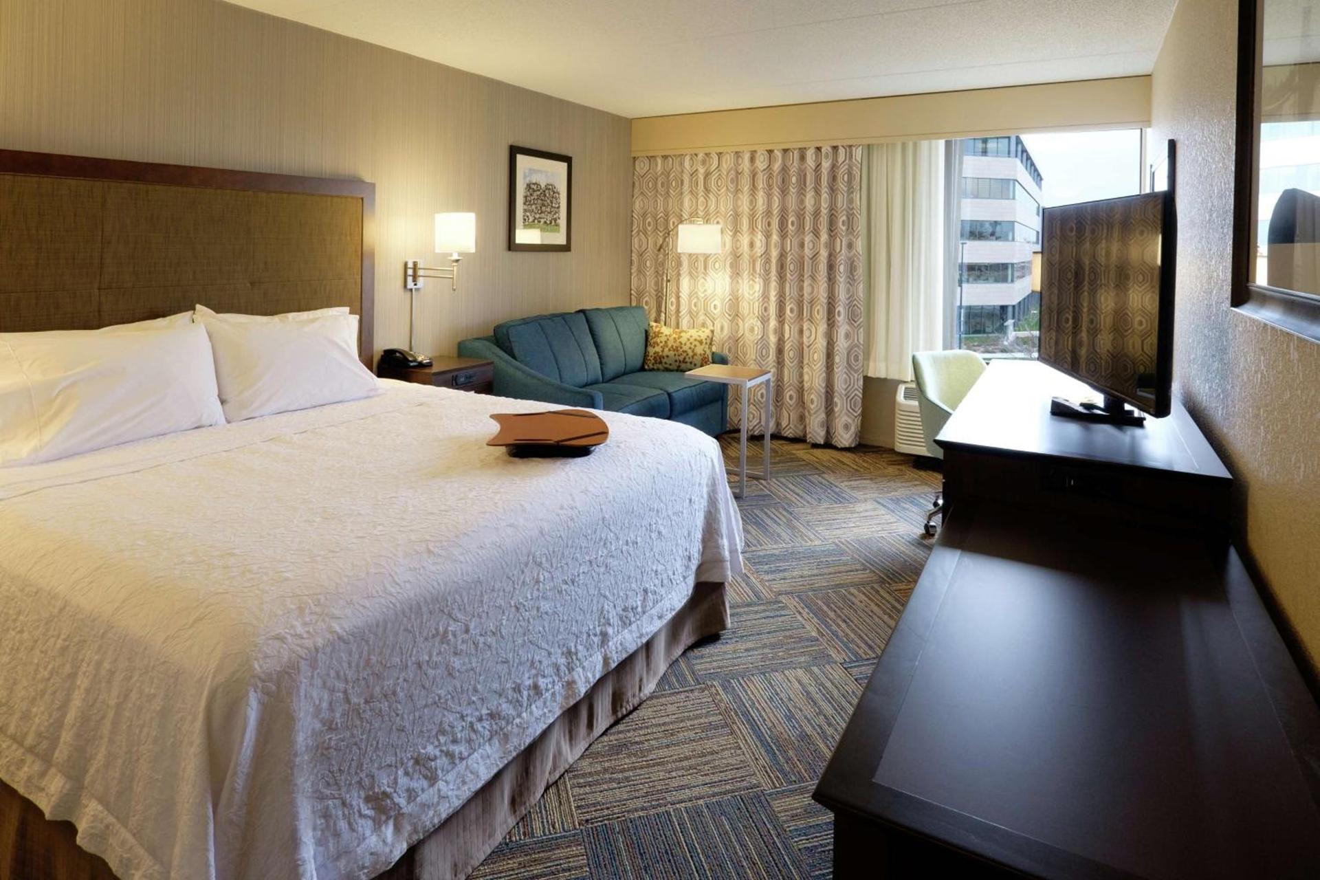 Hampton Inn Green Bay Downtown photo 28