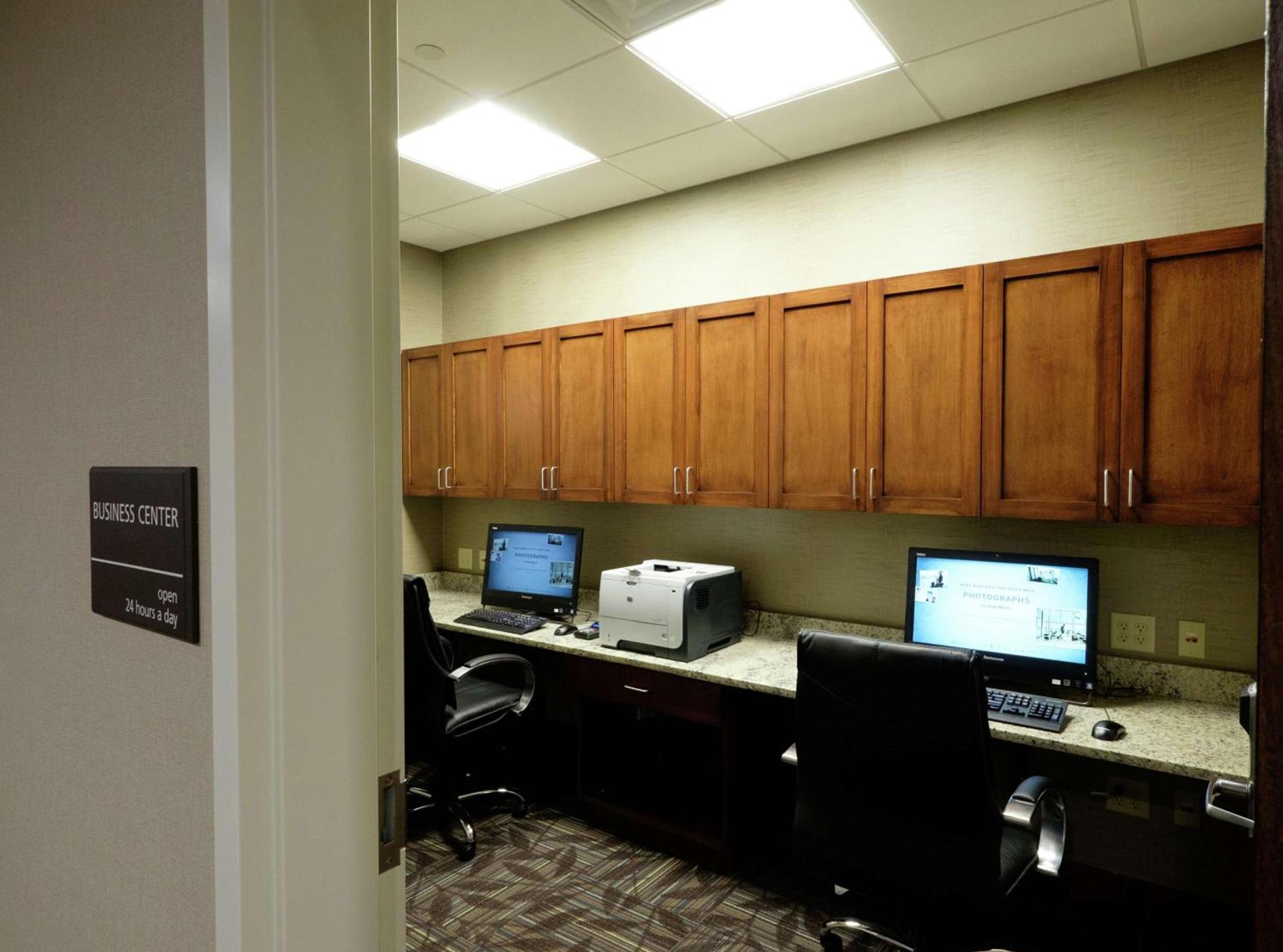 Hampton Inn Green Bay Downtown photo 51