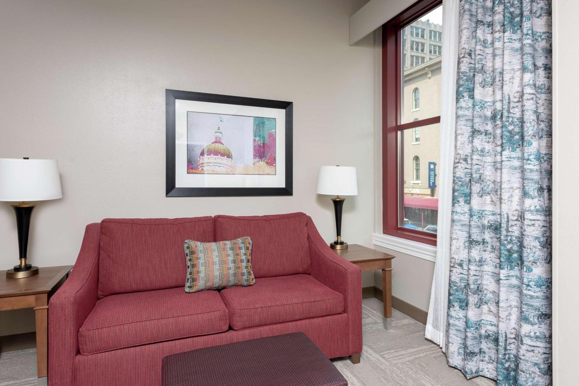Hampton Inn Indianapolis Downtown Across from Circle Centre photo 52