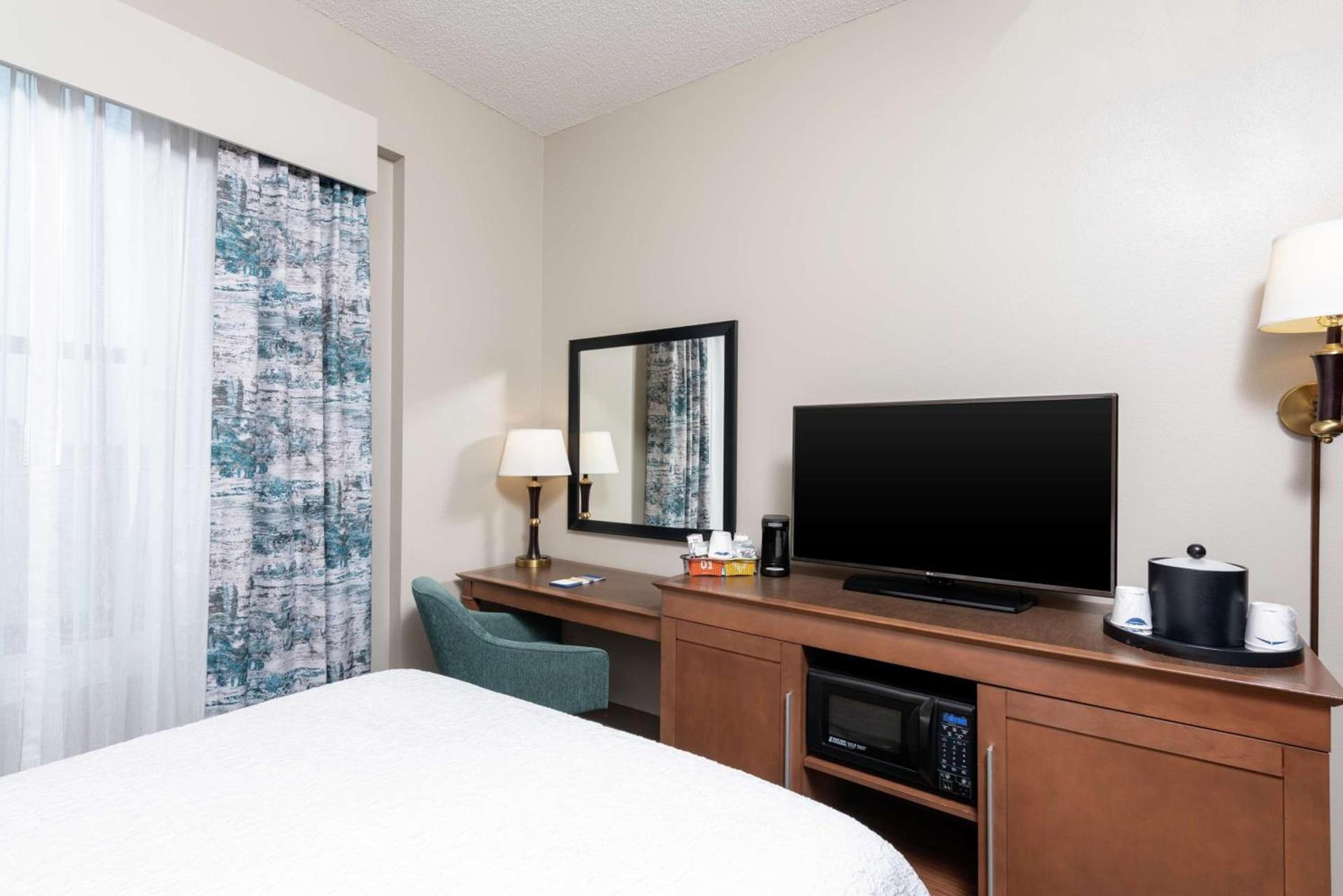 Hampton Inn Indianapolis Downtown Across from Circle Centre photo 38