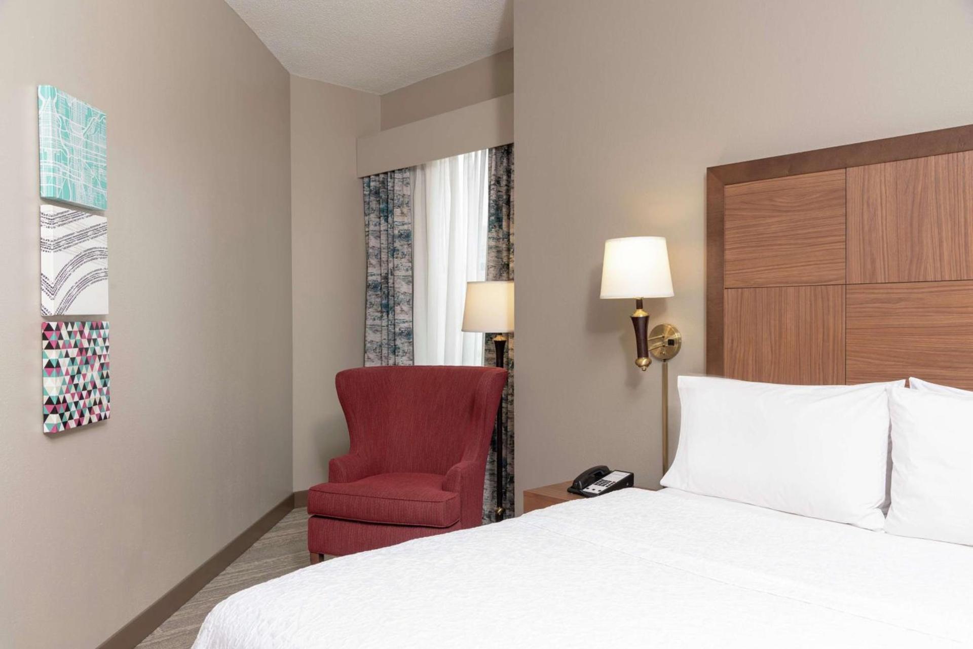 Hampton Inn Indianapolis Downtown Across from Circle Centre photo 31
