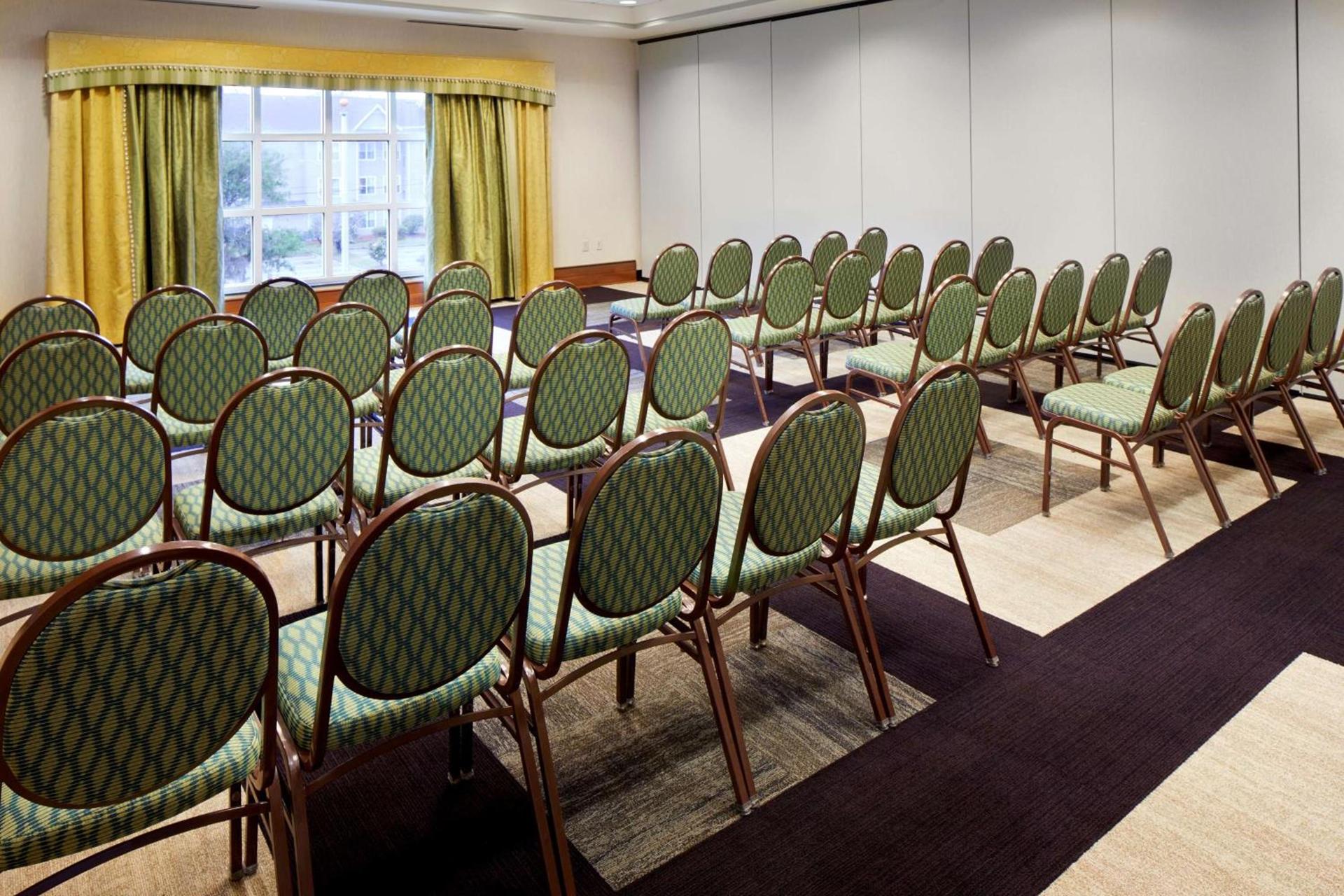 Hampton Inn & Suites Savannah/Midtown photo 25