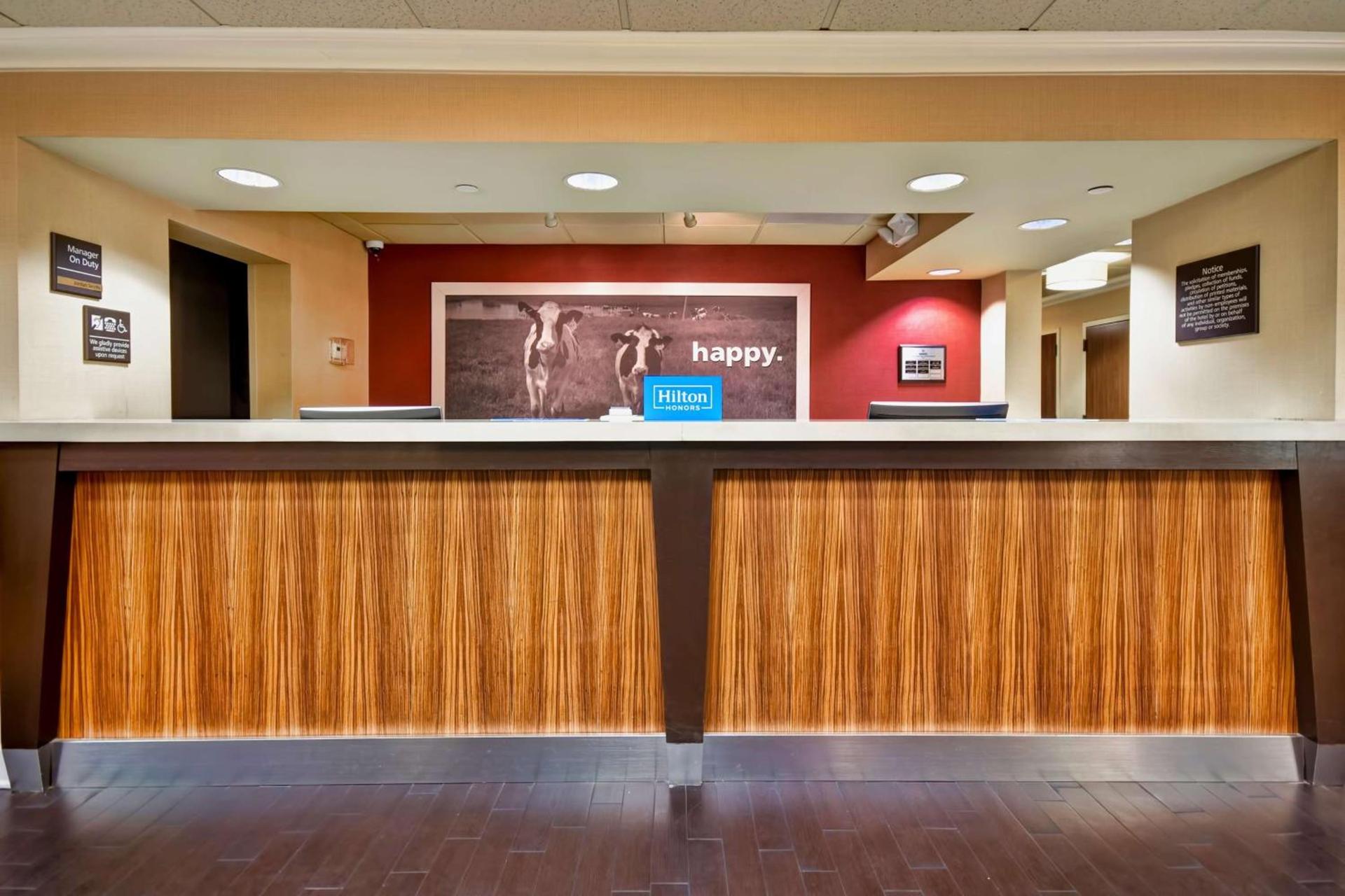 Hampton Inn Starkville Mississippi State University photo 2