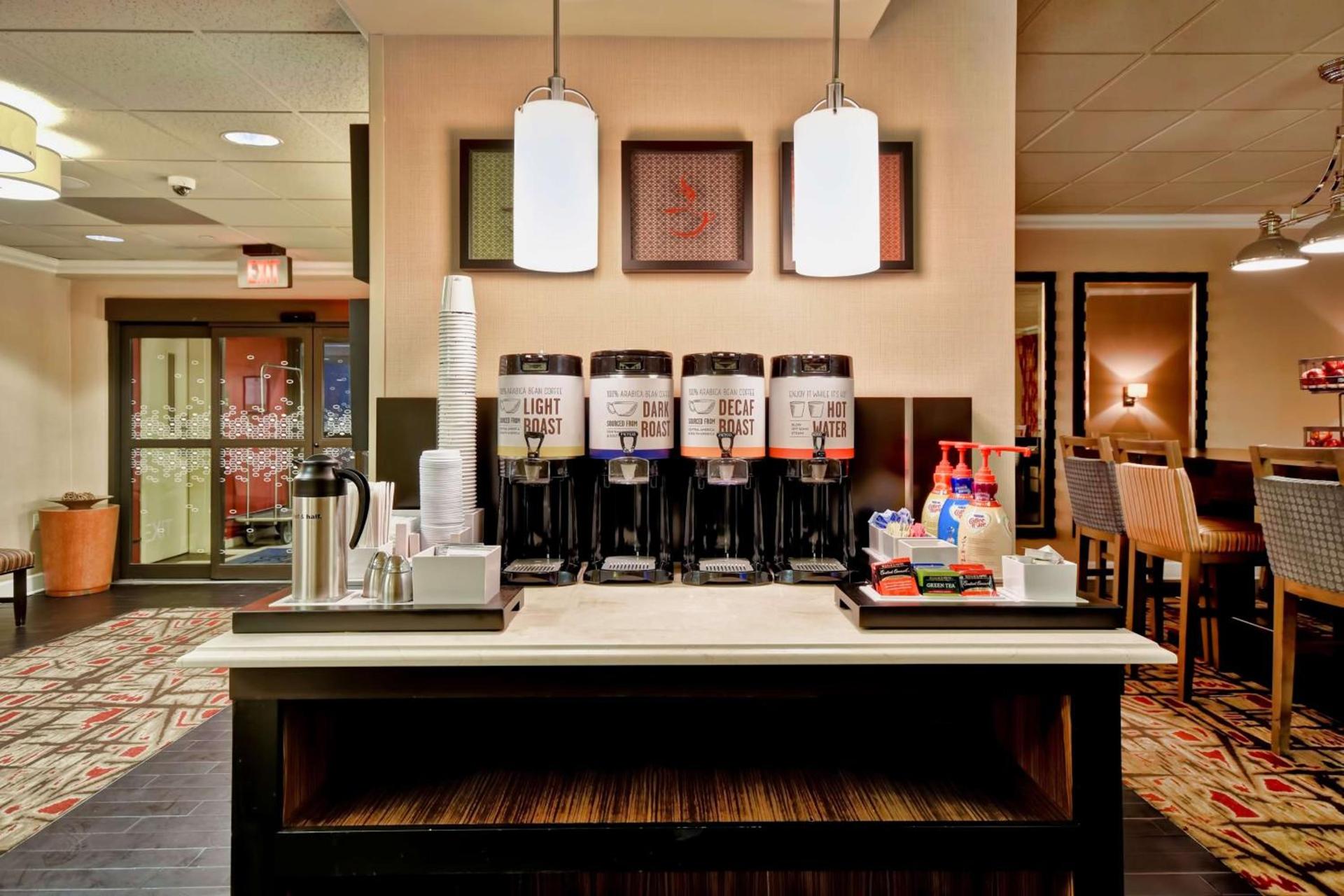 Hampton Inn Starkville Mississippi State University photo 5