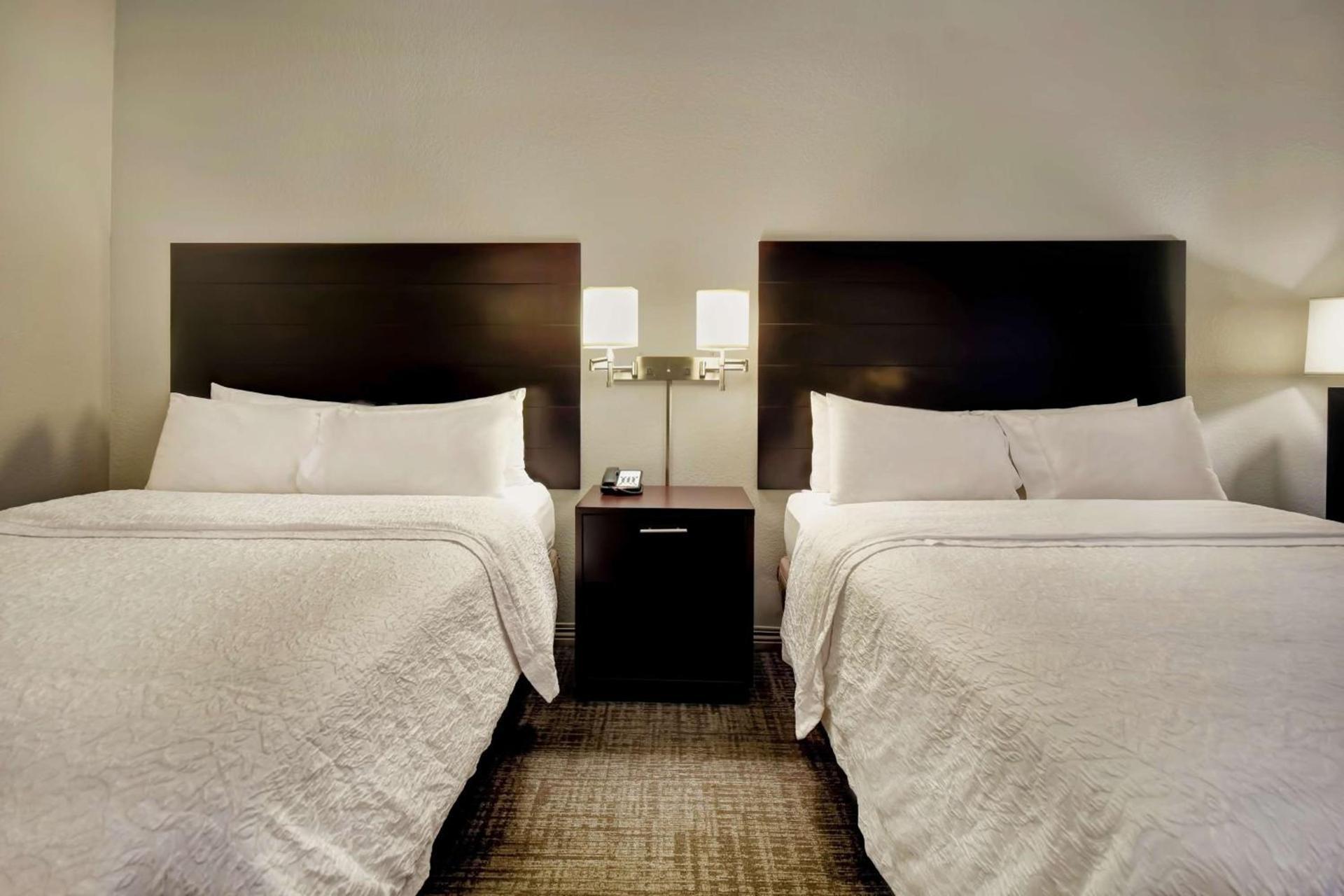 Hampton Inn Starkville Mississippi State University photo 17