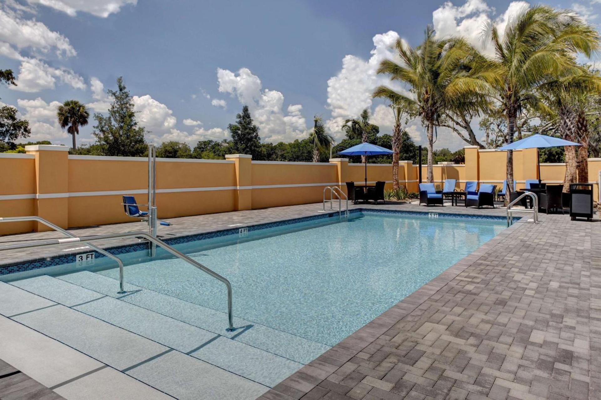 Hampton Inn and Suites by Hilton Vero Beach-Downtown photo 7