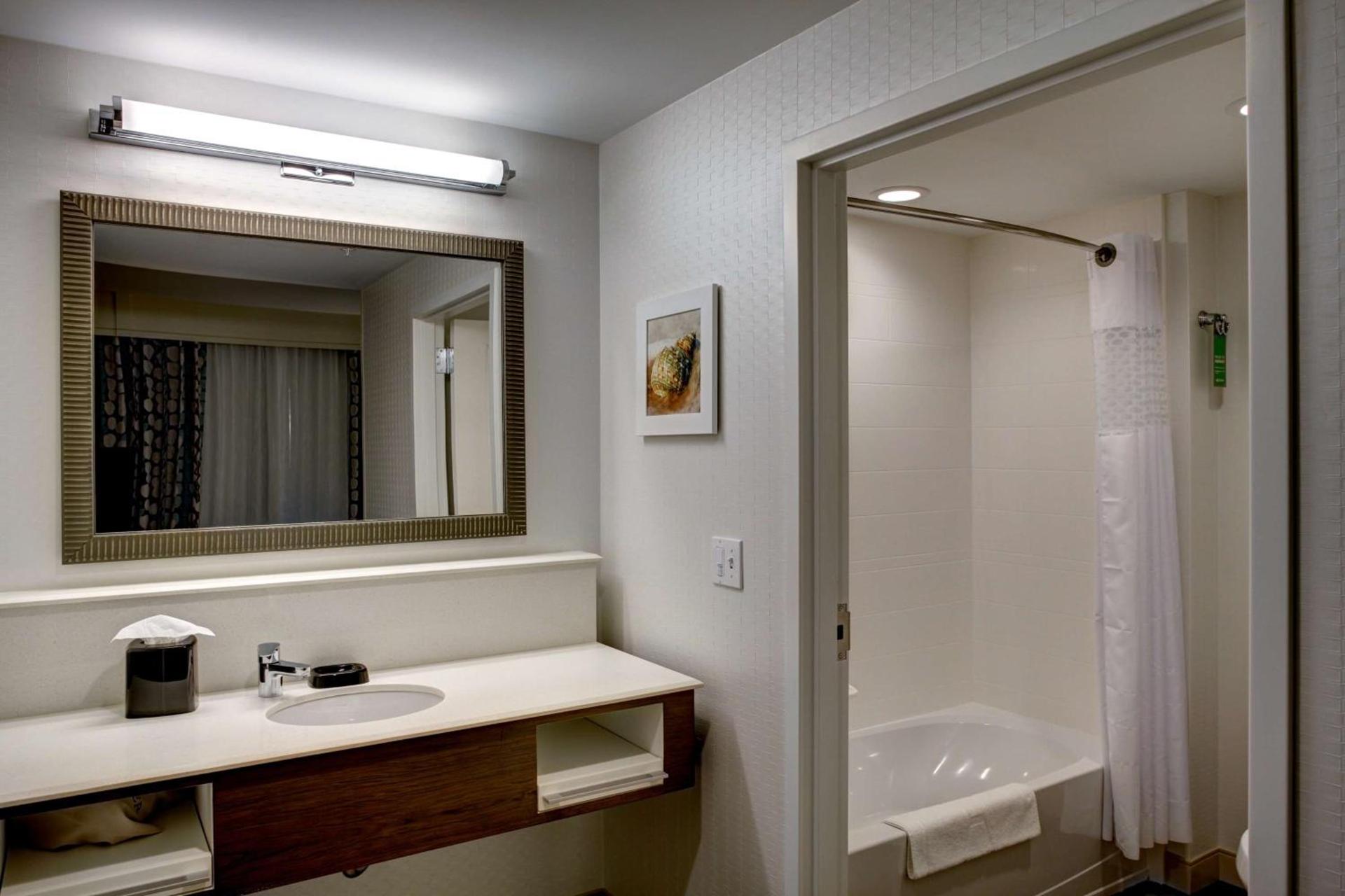 Hampton Inn and Suites by Hilton Vero Beach-Downtown photo 19
