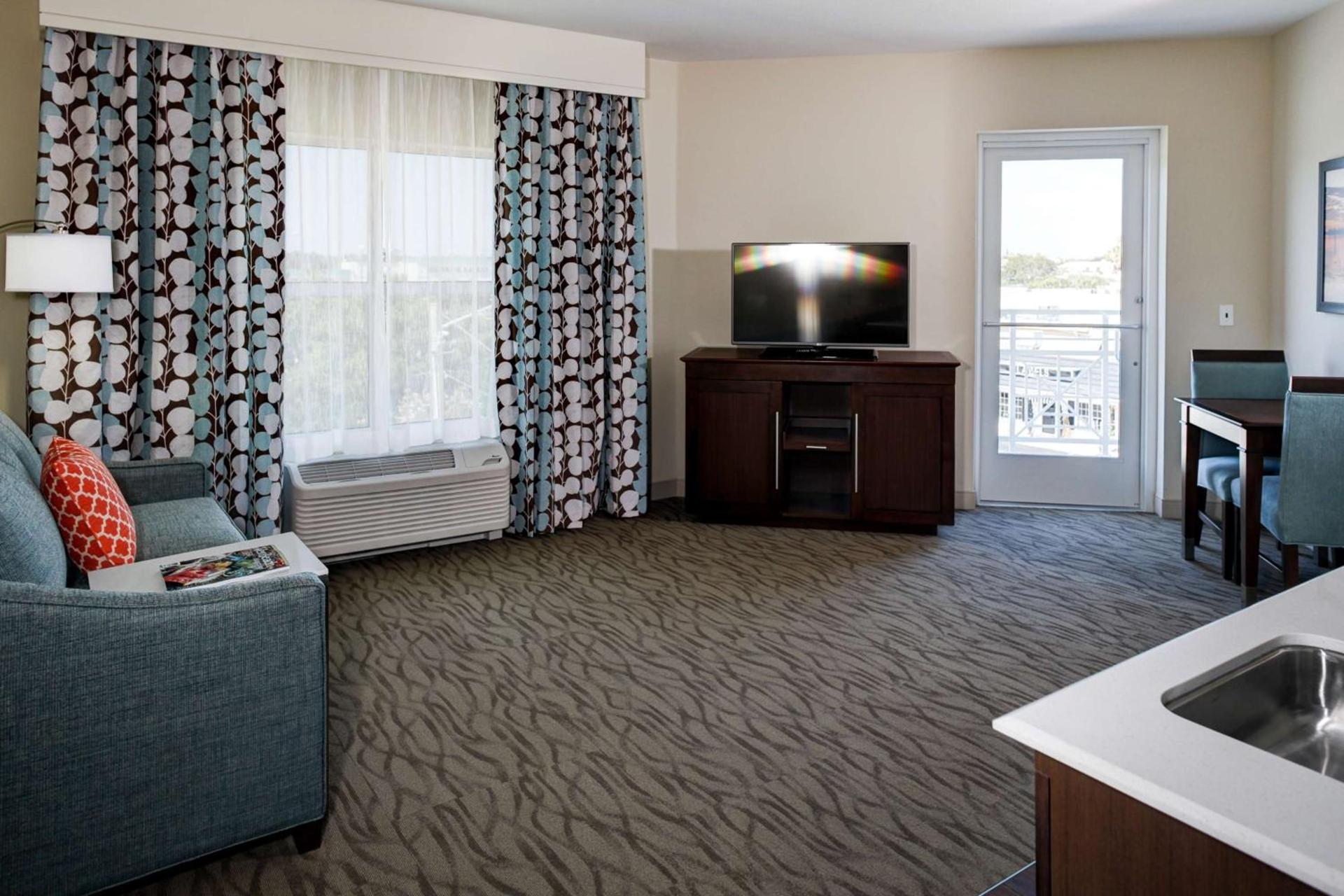 Hampton Inn and Suites by Hilton Vero Beach-Downtown photo 31