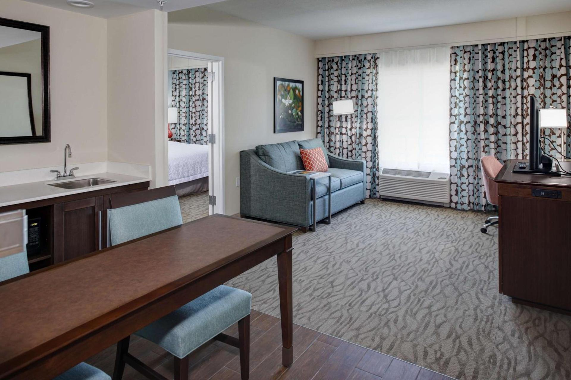 Hampton Inn and Suites by Hilton Vero Beach-Downtown photo 37
