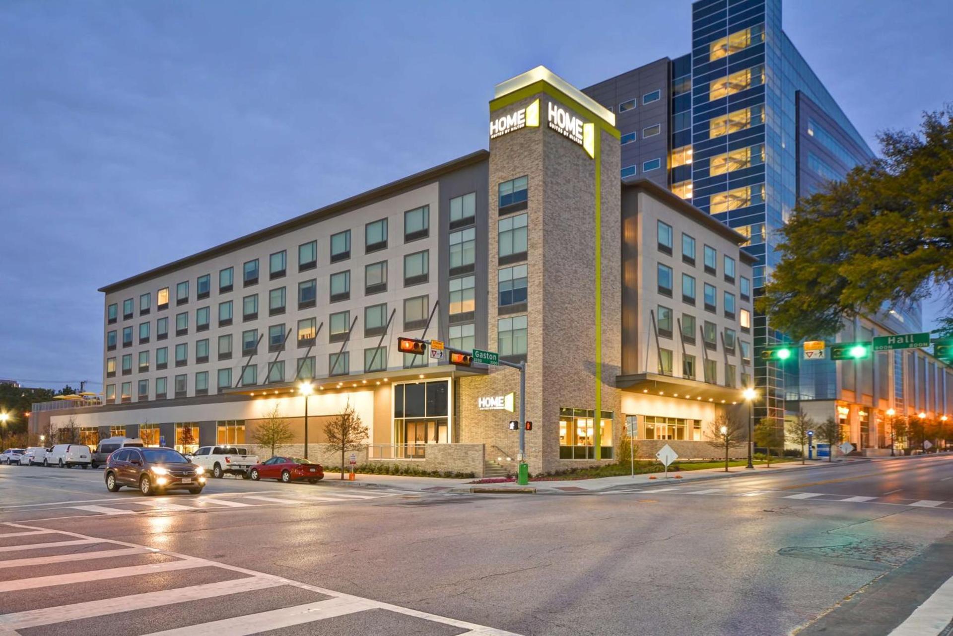 Home2 Suites by Hilton Dallas Downtown at Baylor Scott & White photo 1