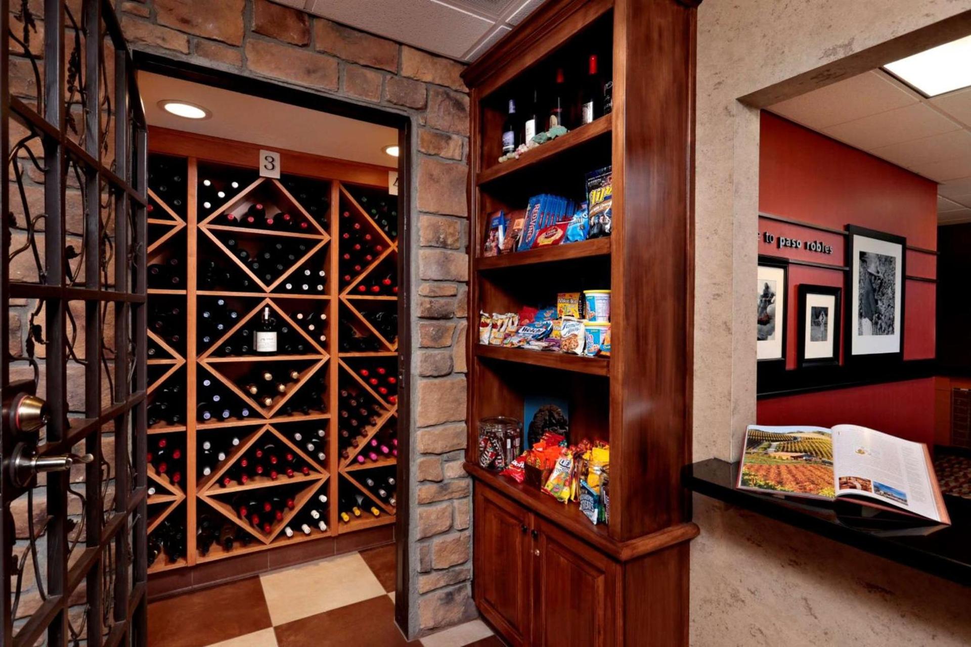 Hampton Inn & Suites Paso Robles photo 9
