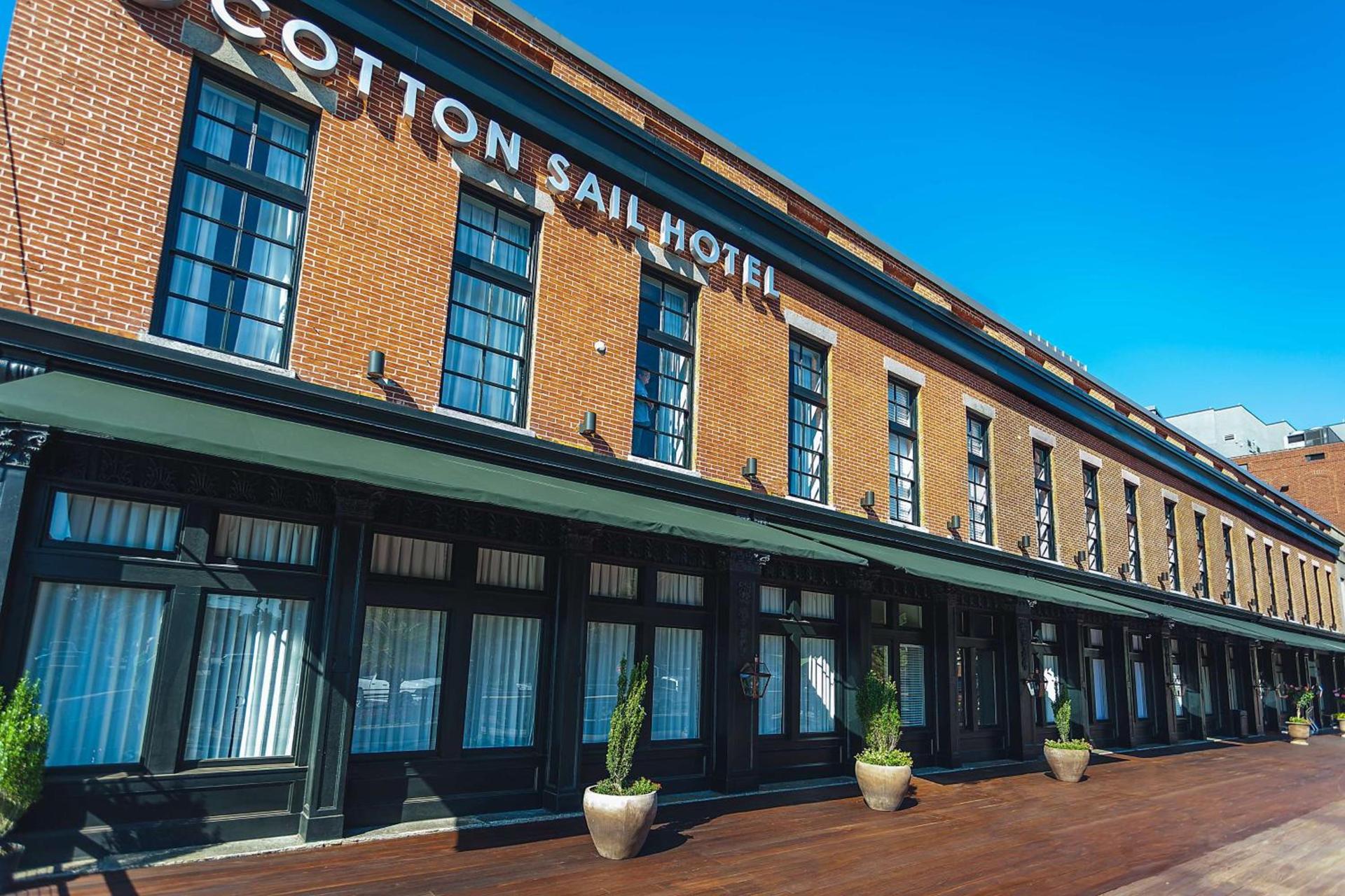 The Cotton Sail Hotel Savannah - Tapestry Collection by Hilton photo 5