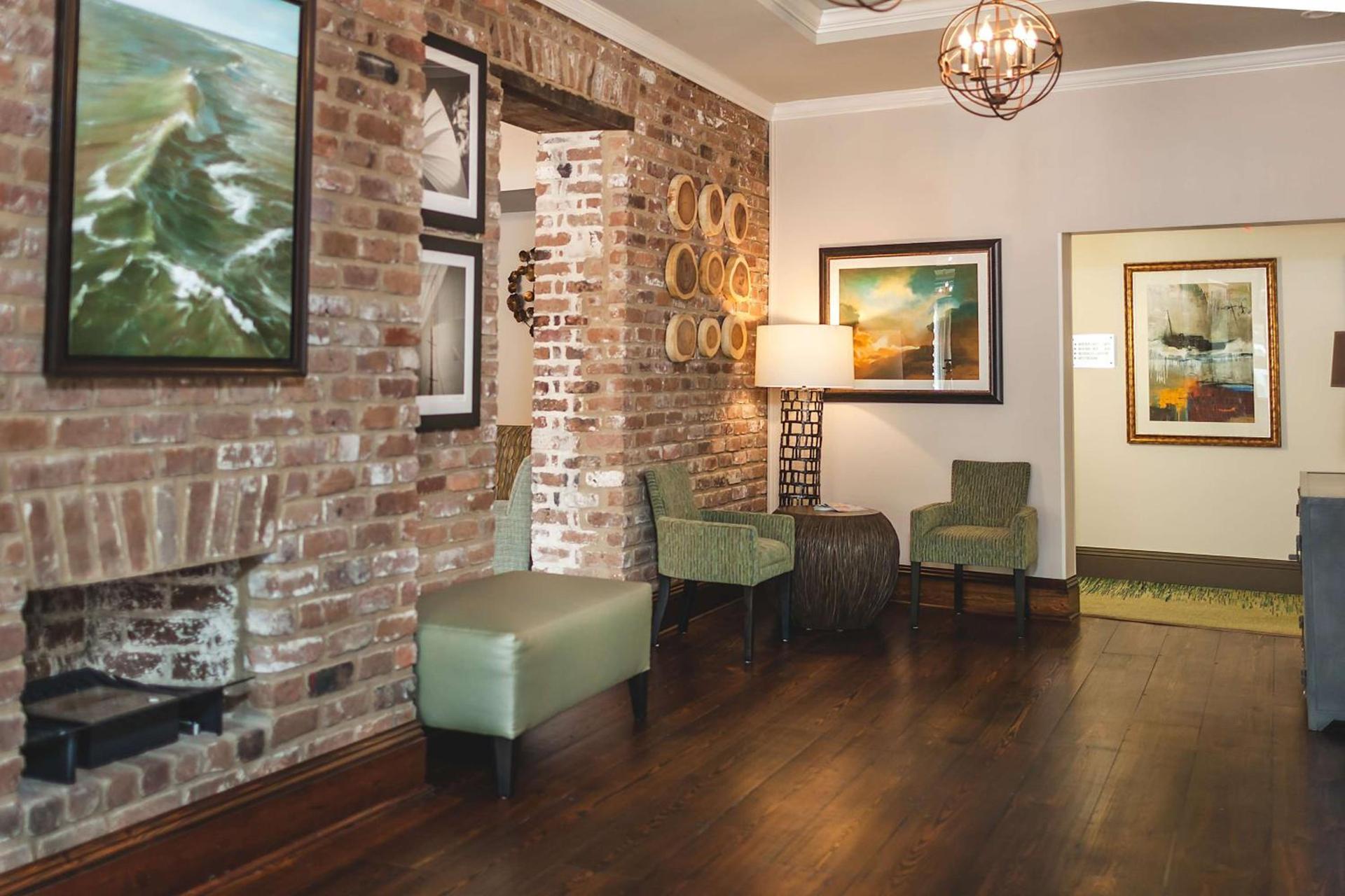 The Cotton Sail Hotel Savannah - Tapestry Collection by Hilton photo 9