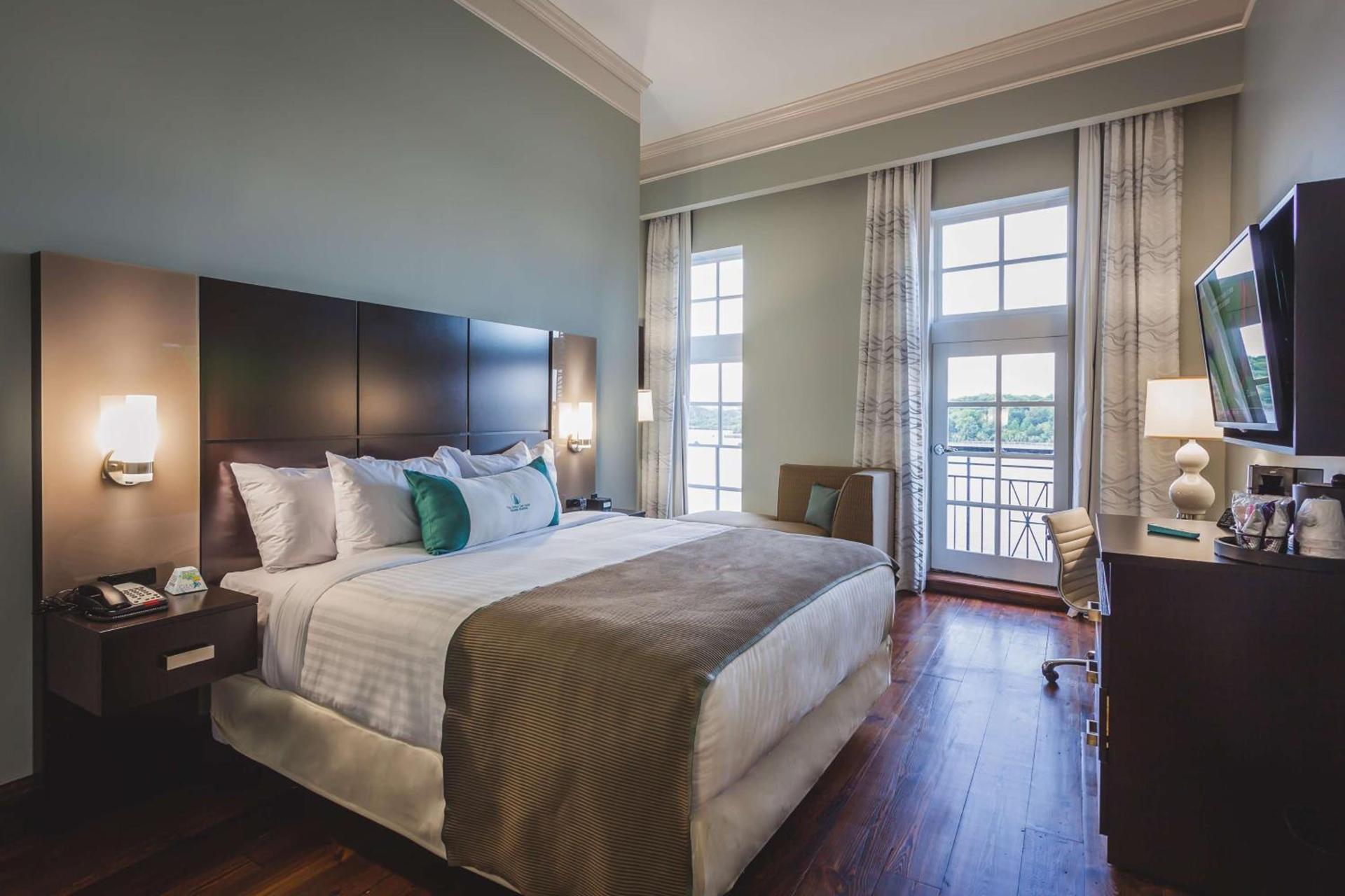 The Cotton Sail Hotel Savannah - Tapestry Collection by Hilton photo 21