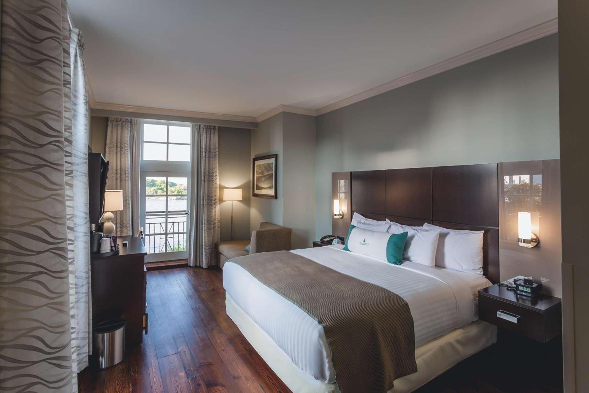 The Cotton Sail Hotel Savannah - Tapestry Collection by Hilton photo 22