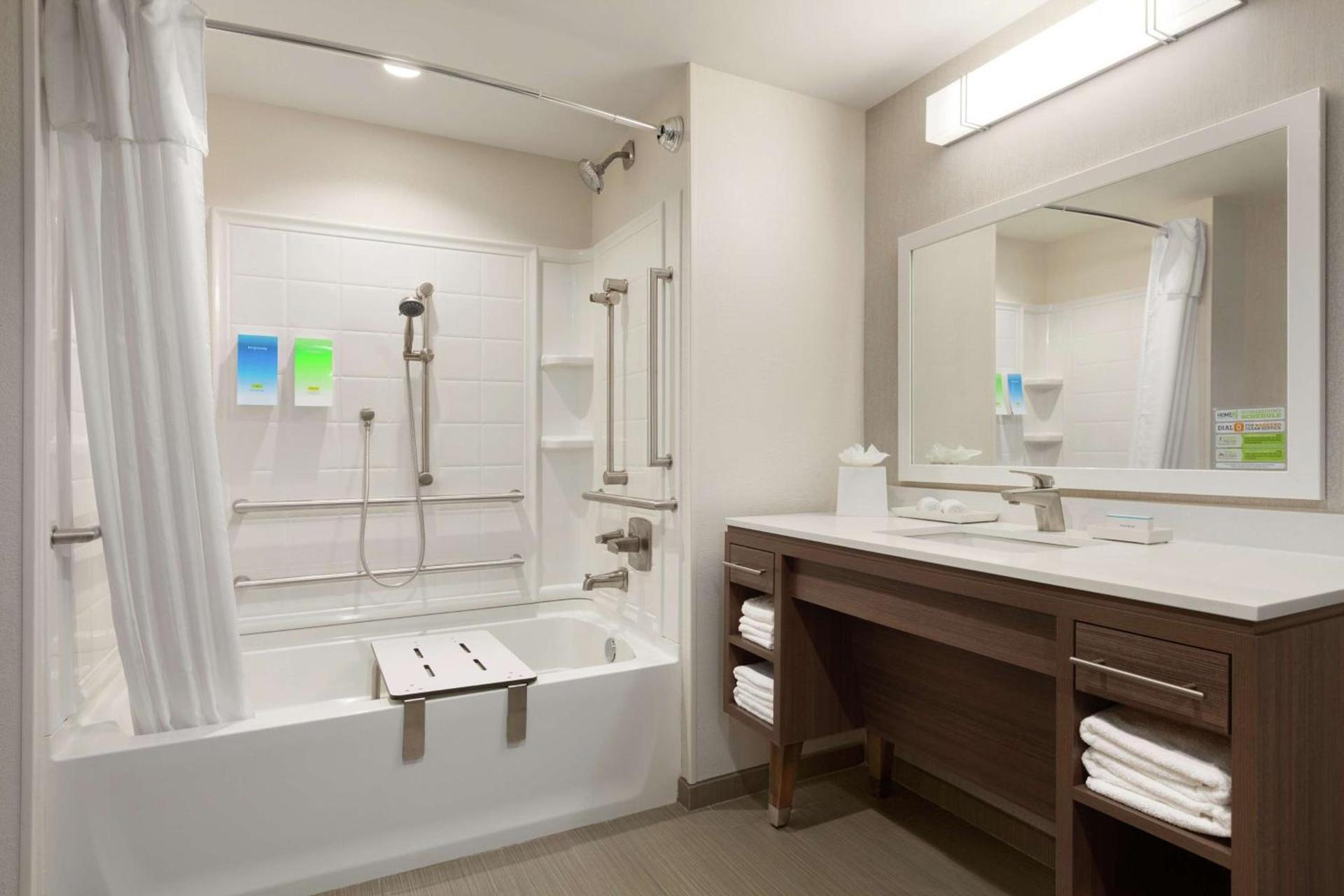 Home2 Suites By Hilton Silver Spring photo 9