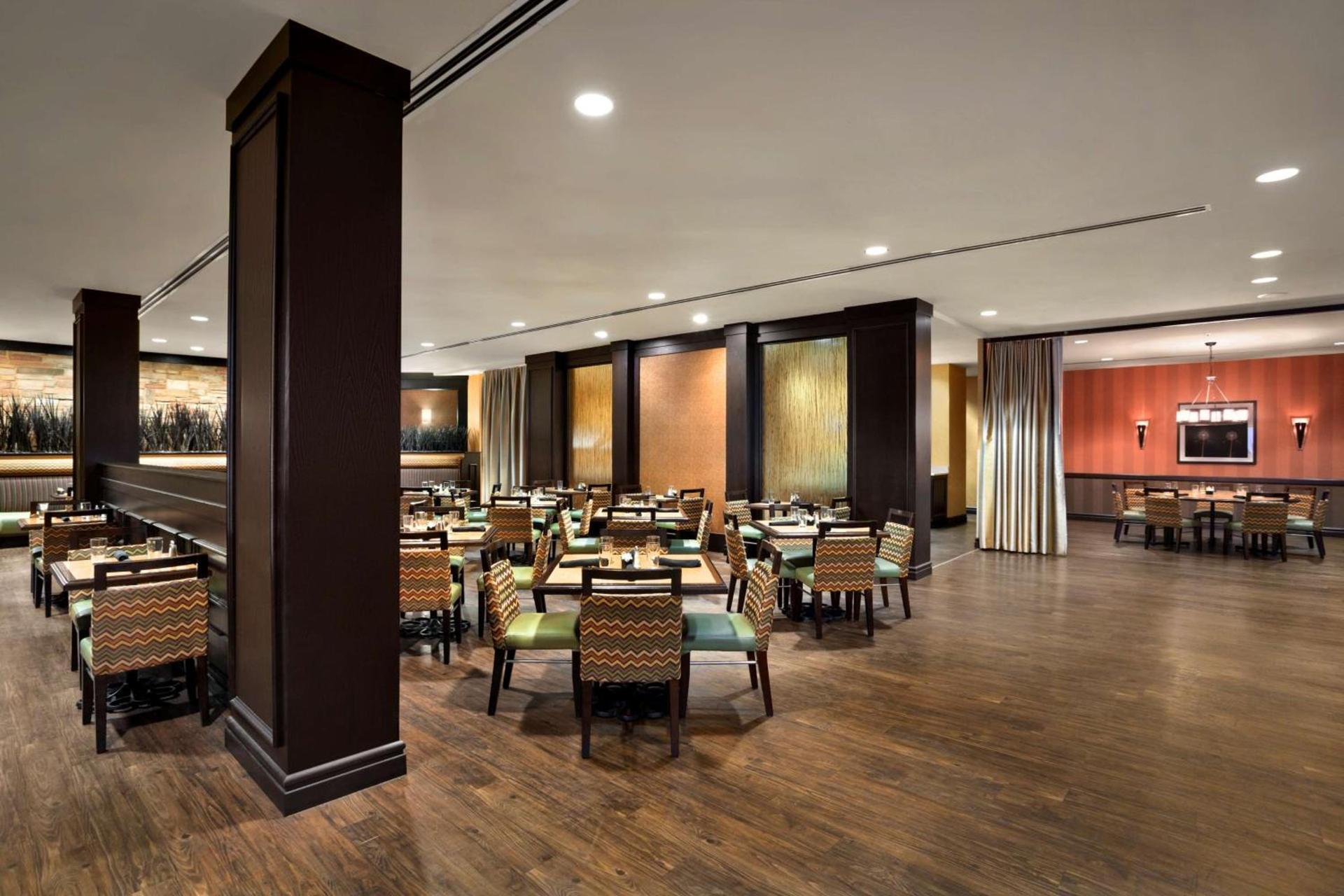 DoubleTree by Hilton DFW Airport North photo 7