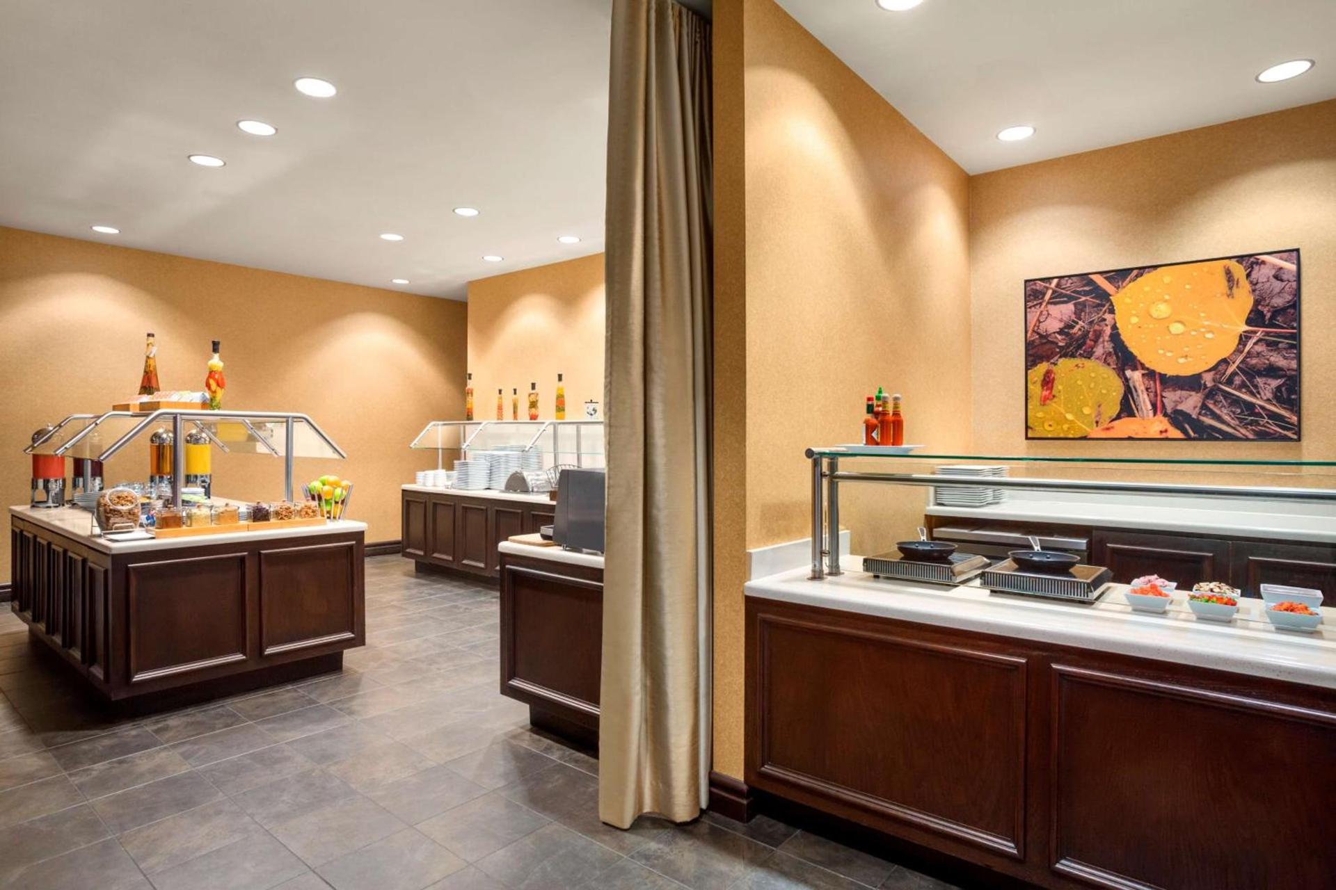 DoubleTree by Hilton DFW Airport North photo 9