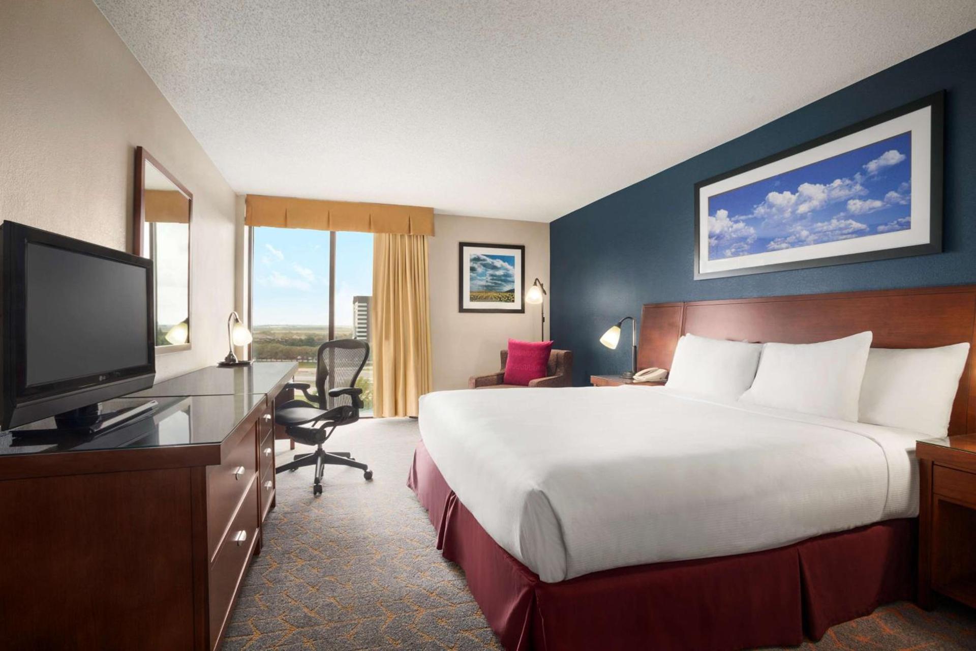 DoubleTree by Hilton DFW Airport North photo 32