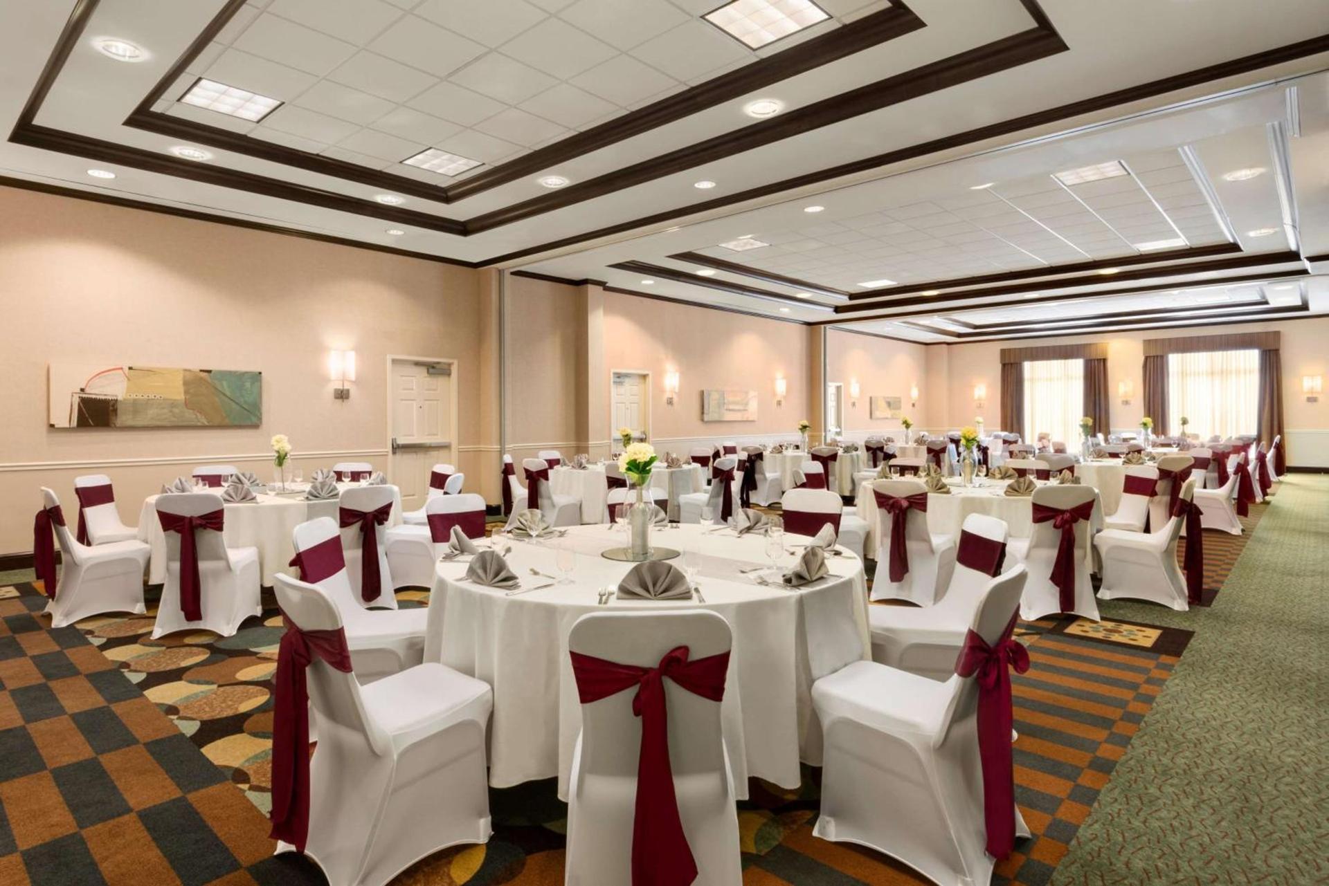 Hilton Garden Inn Dulles North photo 31