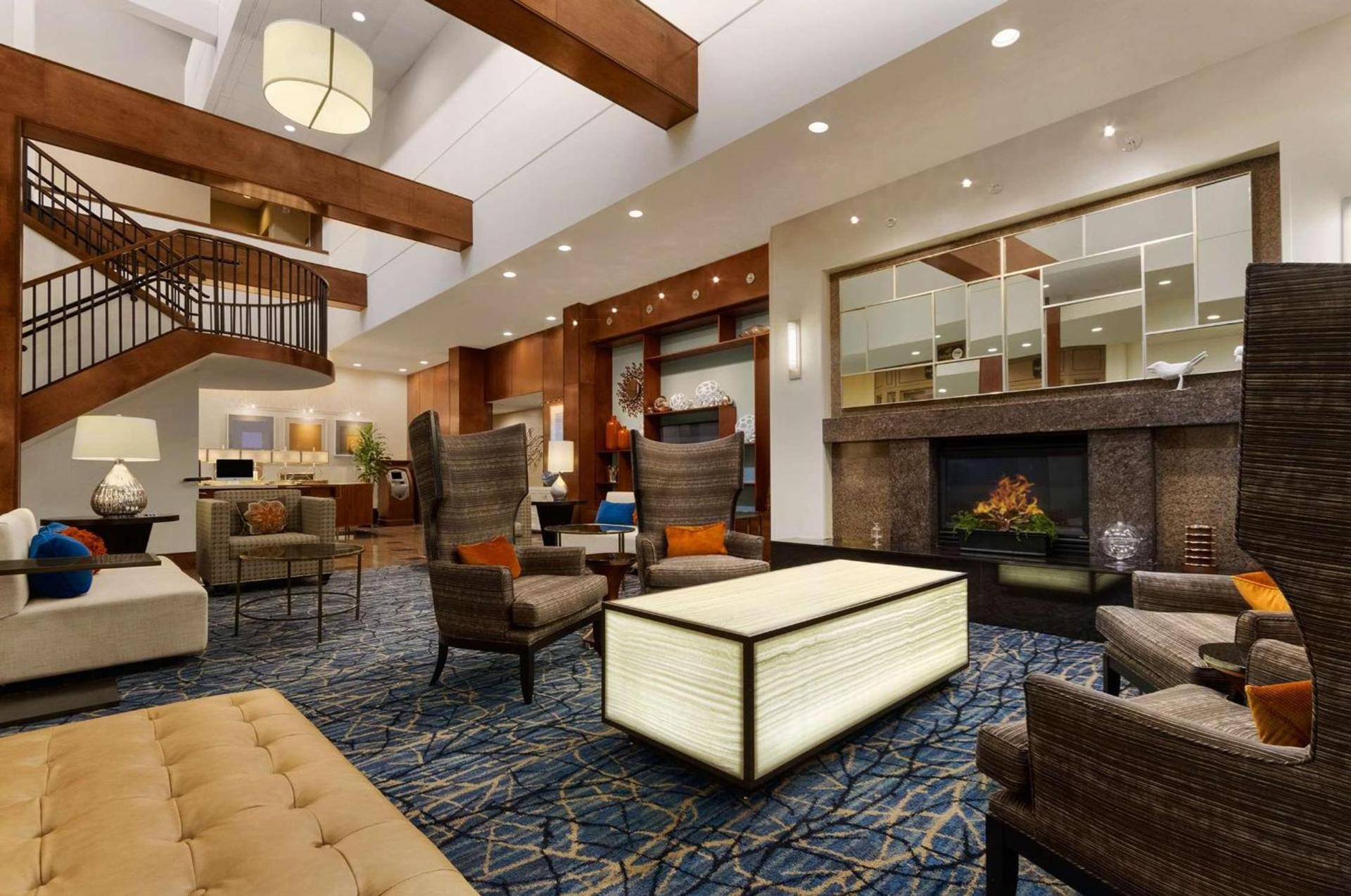 Hilton Knoxville photo 4