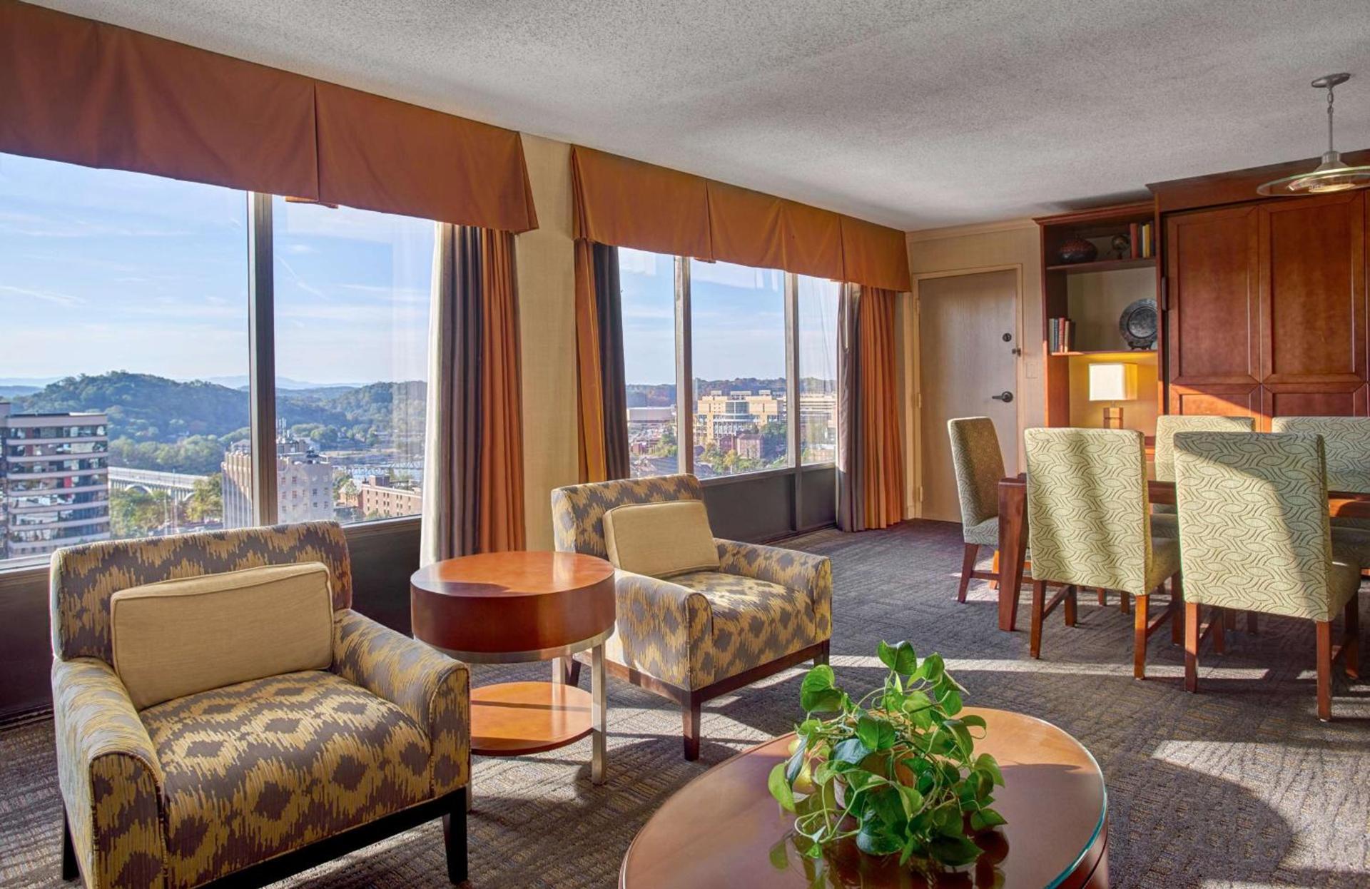 Hilton Knoxville photo 23