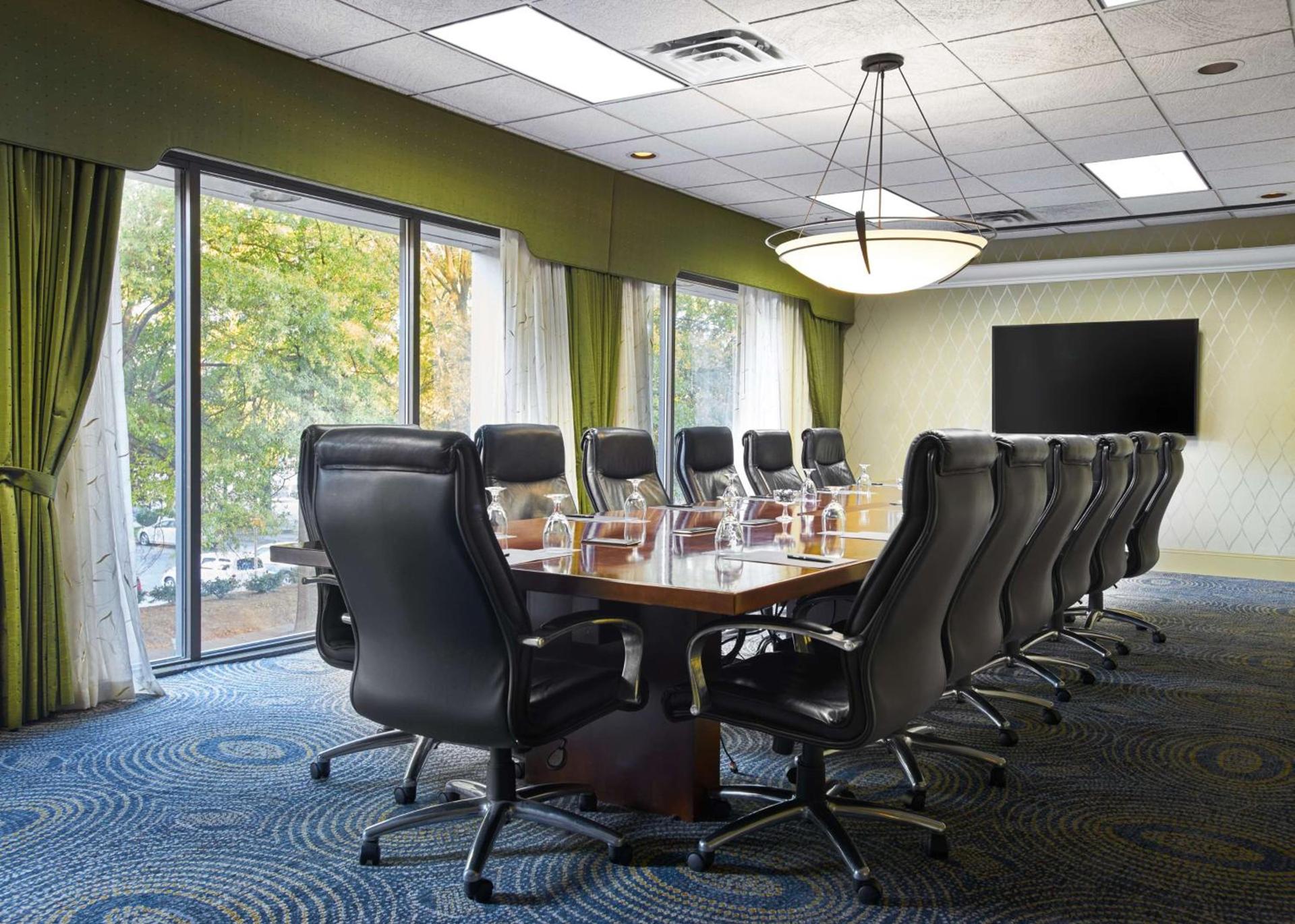 Hilton Knoxville photo 40