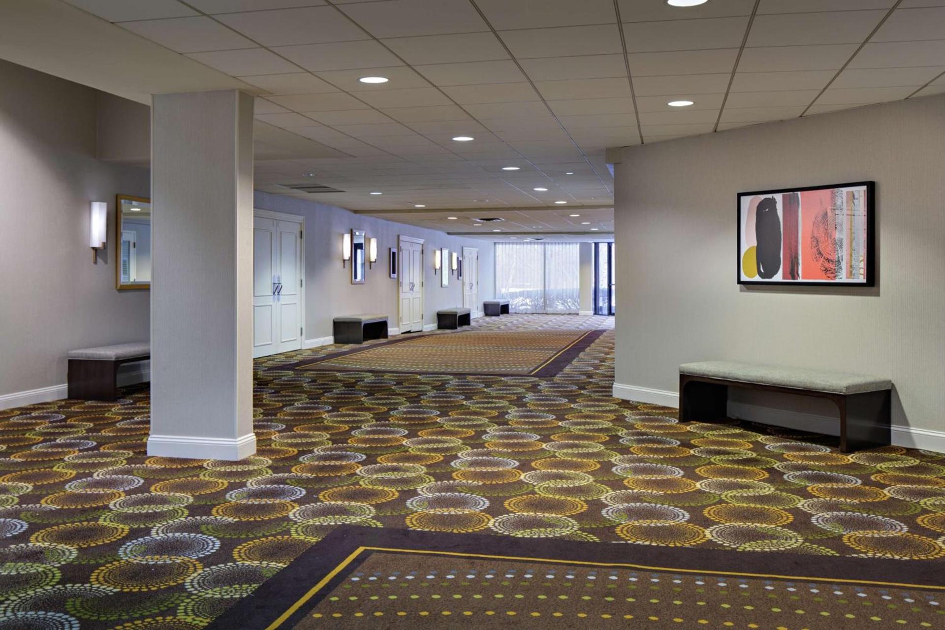 DoubleTree by Hilton Fairfield Hotel & Suites photo 41