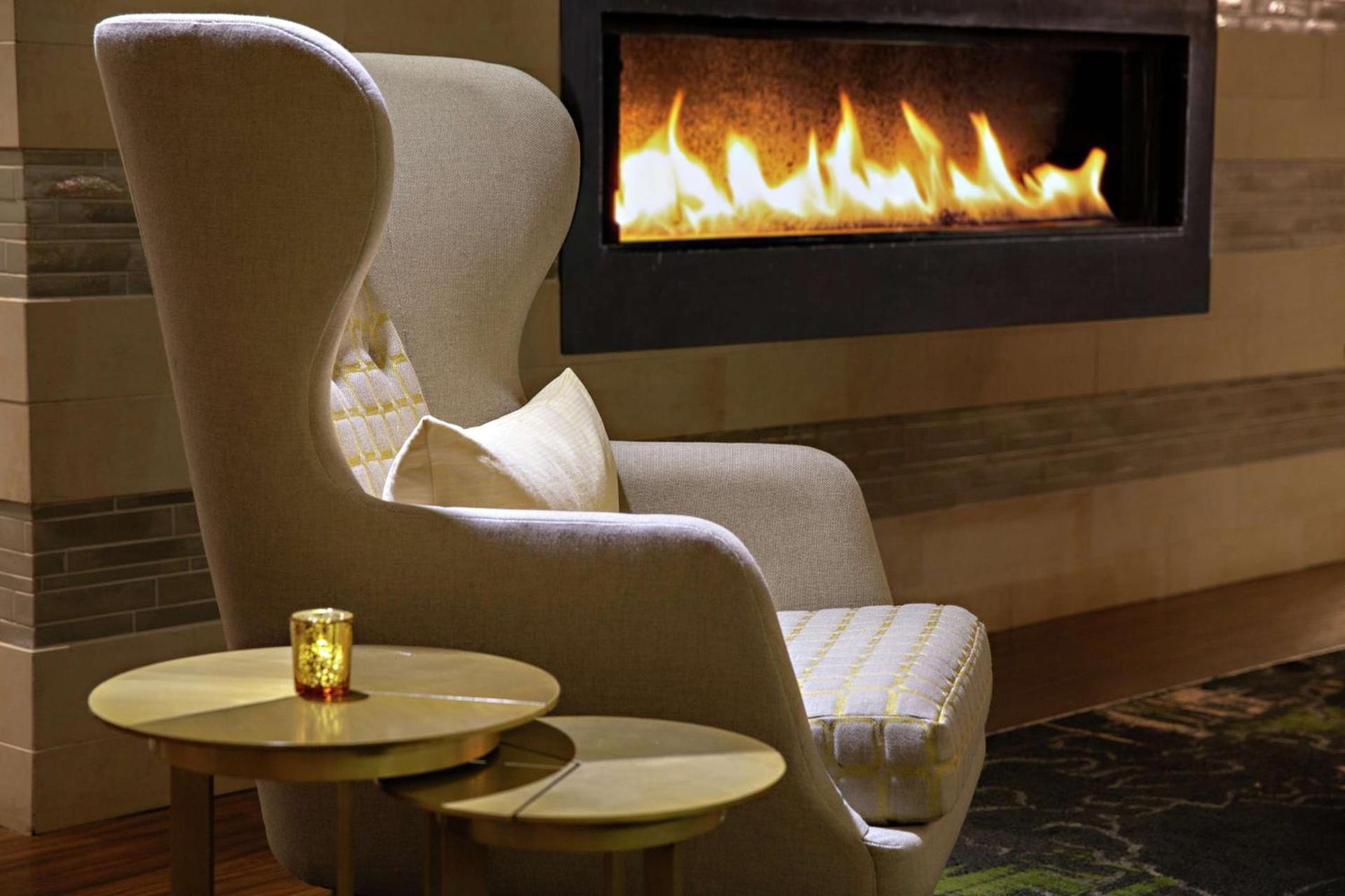 DoubleTree by Hilton Fairfield Hotel & Suites photo 39
