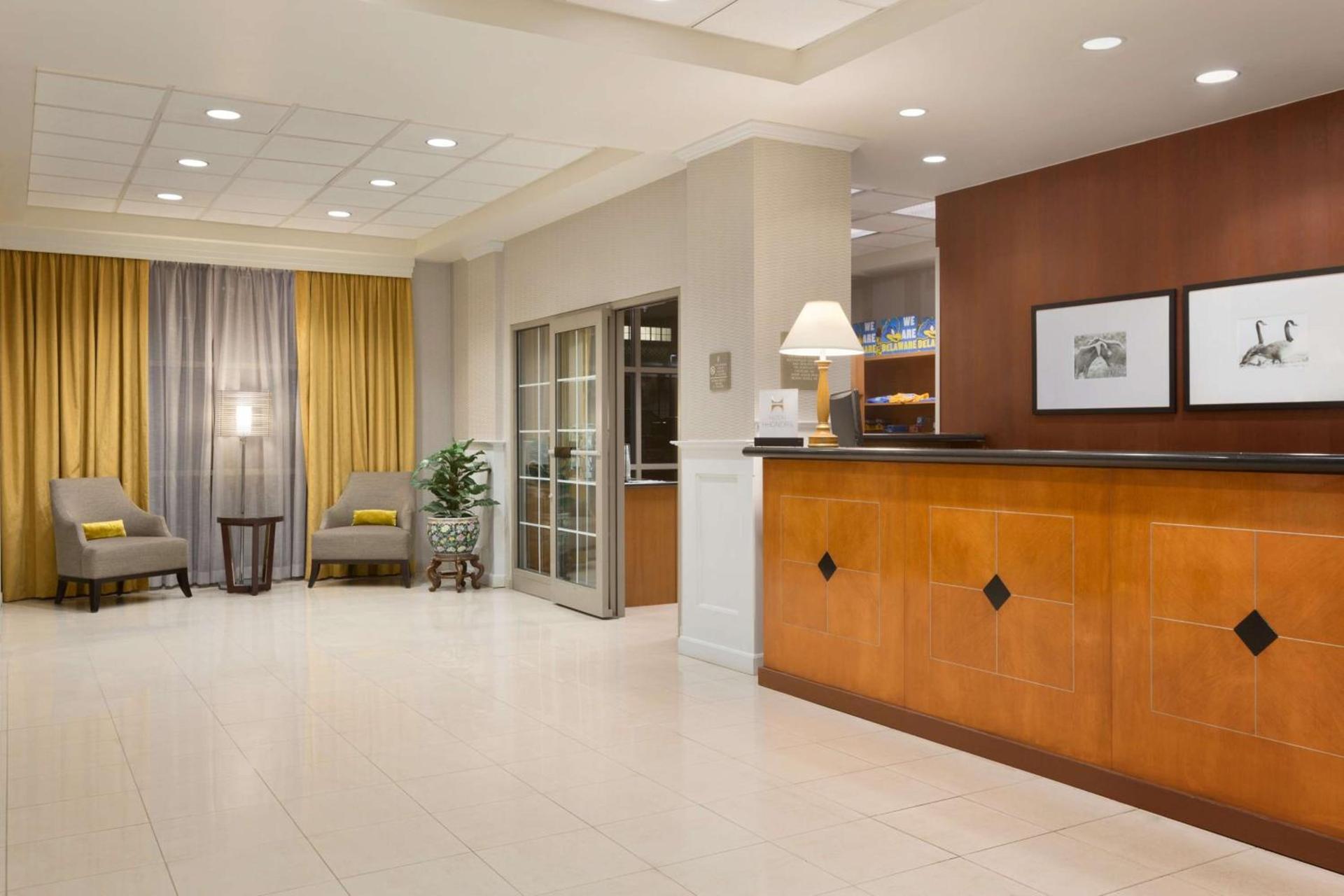 Embassy Suites Newark - Wilmington/South photo 3