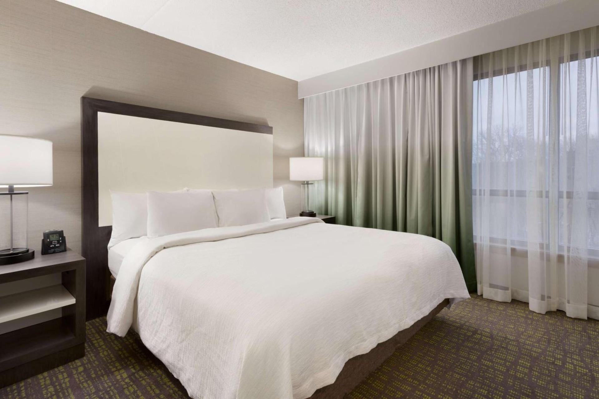 Embassy Suites Newark - Wilmington/South photo 25